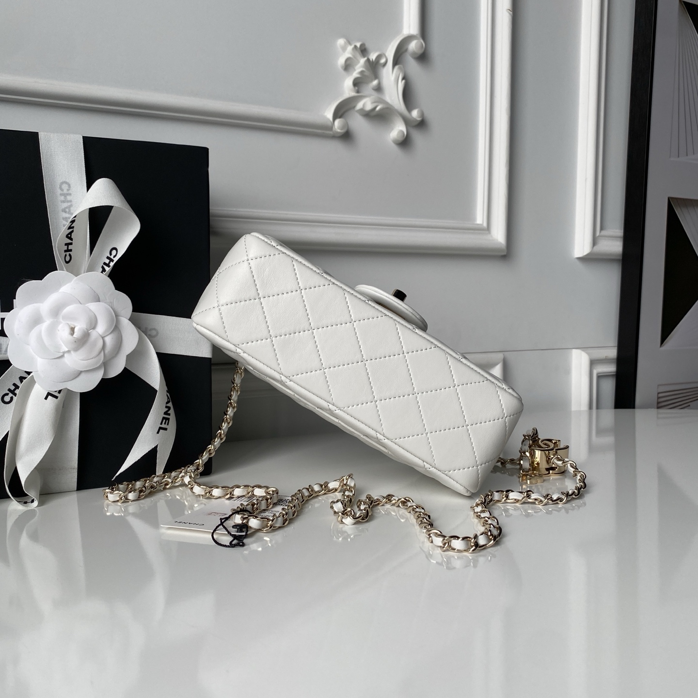 Chanel Style Leather Chain Bag style reference detail image 7 from source 776481