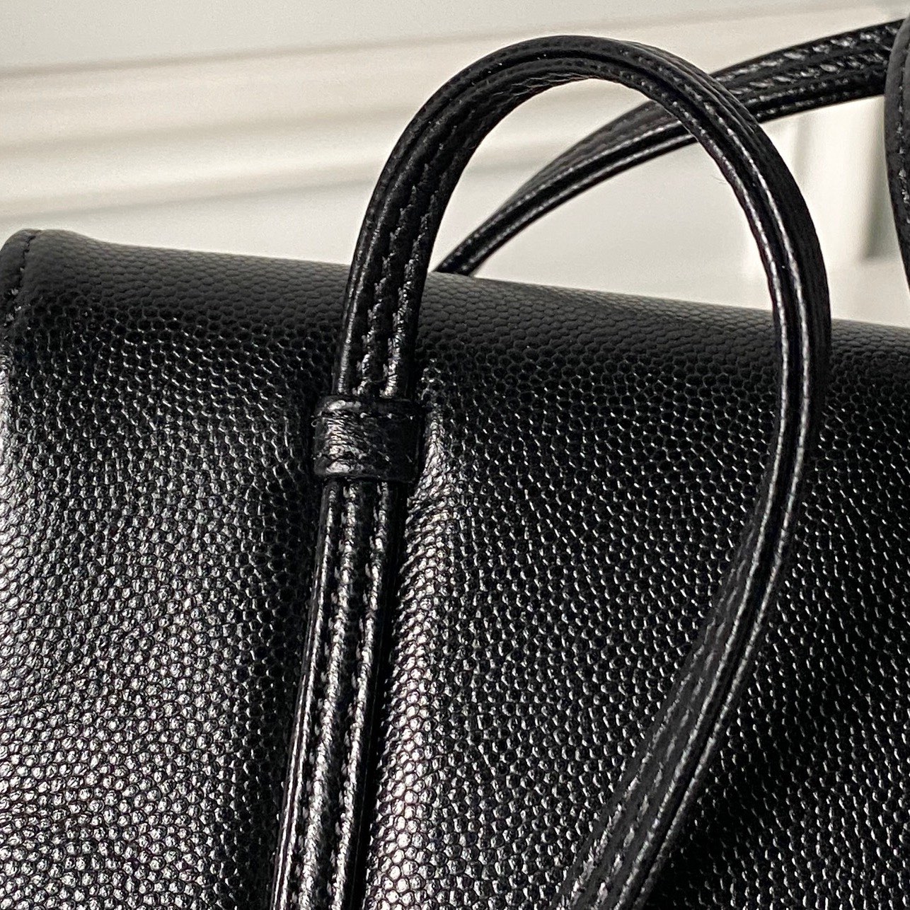 Chanel Style Leather Shoulder Bag style reference detail image 5 from source 776522