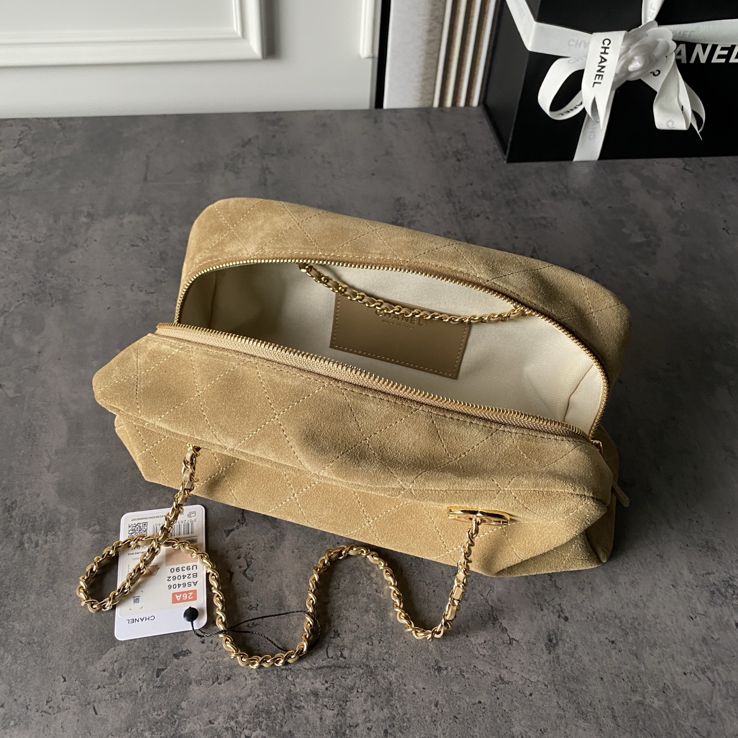 CHANEL Quilted Suede Leather Chain Shoulder Bag
