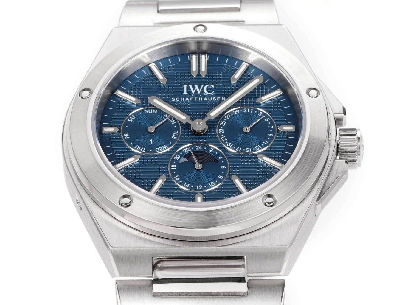 IWC Ingenieur Perpetual Calendar 41 boîtier en acier inoxydable, lunette en acier, cadran bleu, bracelet en acier 41 mm Automatique pour homme