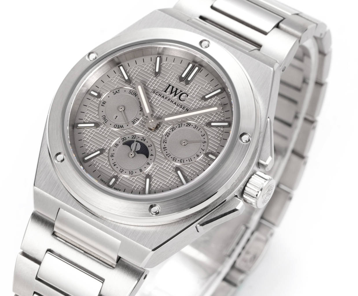 IWC Ingenieur Perpetual Calendar Digital Date-Month Silver case, bezel, and bracelet; grey dial 41mm Men's Automatic