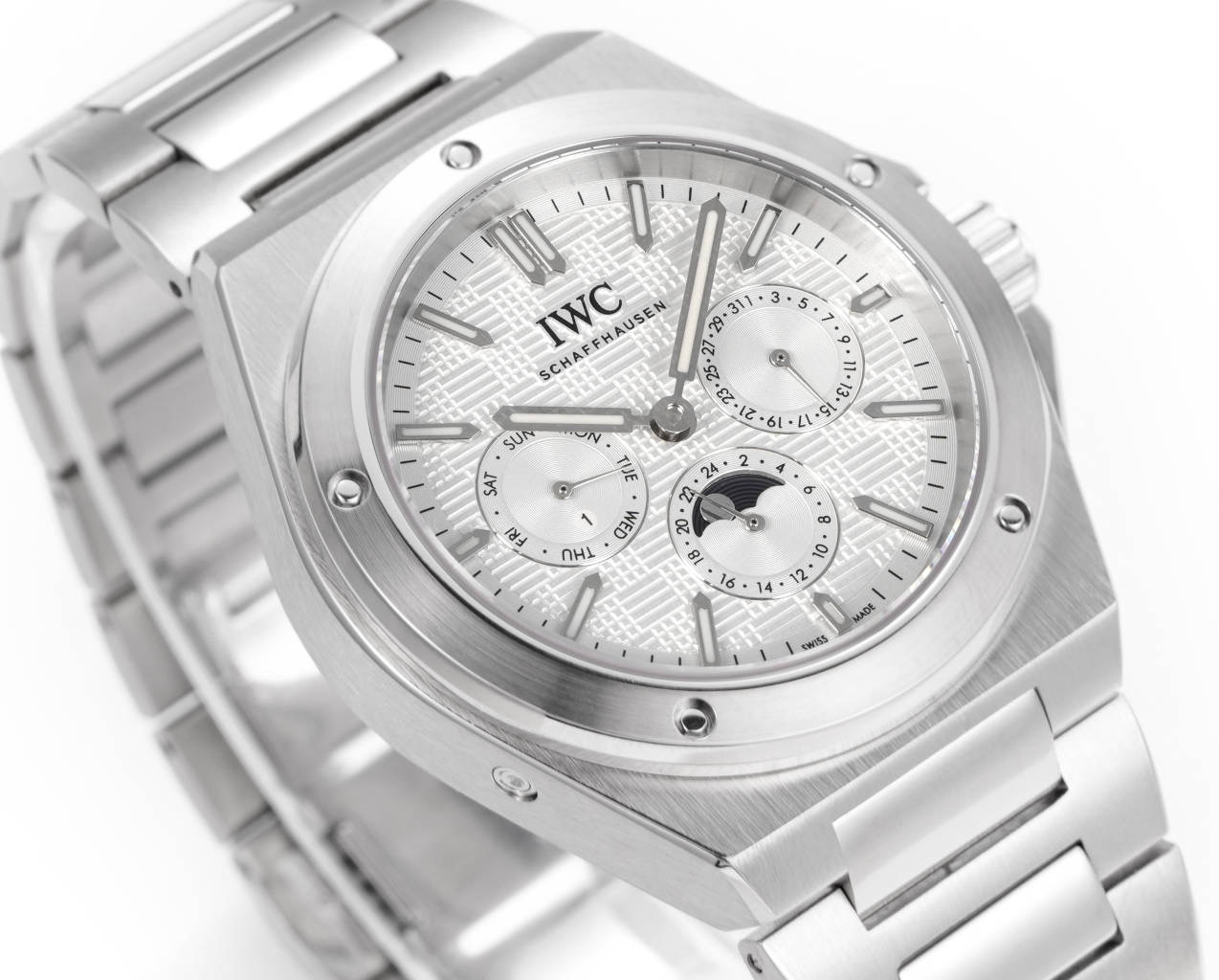 IWC Ingenieur Perpetual Calendar silver case, bezel, dial and bracelet 45mm Men's Automatic