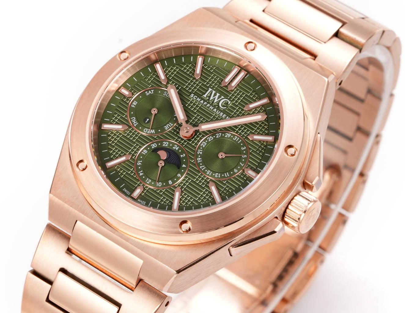 IWC Ingenieur Perpetual Calendar 41 rose gold case and bracelet, green dial 41mm Men's Automatic