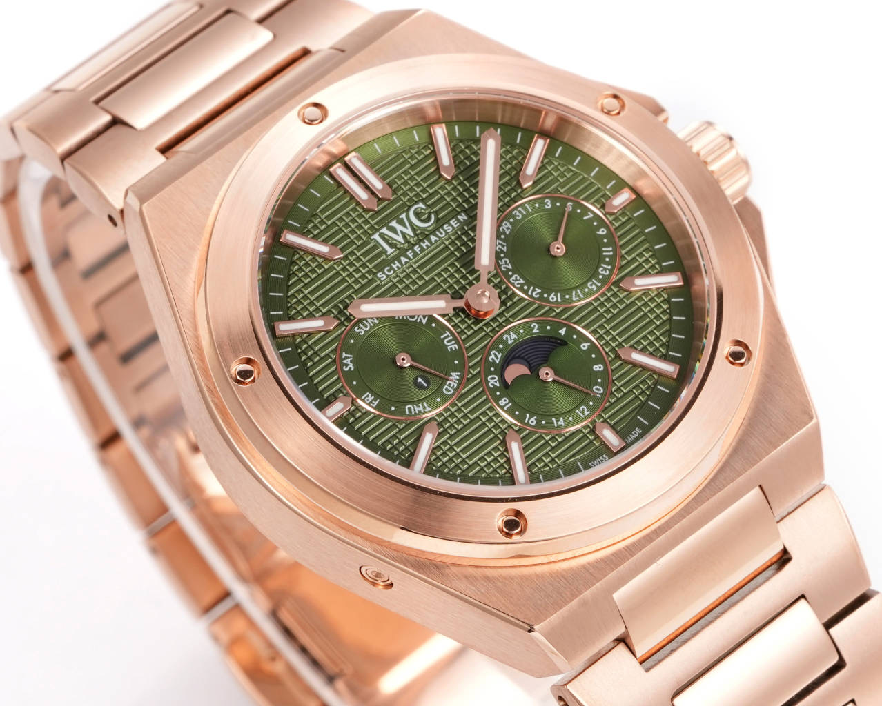 IWC Ingenieur Perpetual Calendar 41 rose gold case and bracelet, green dial 41mm Men's Automatic