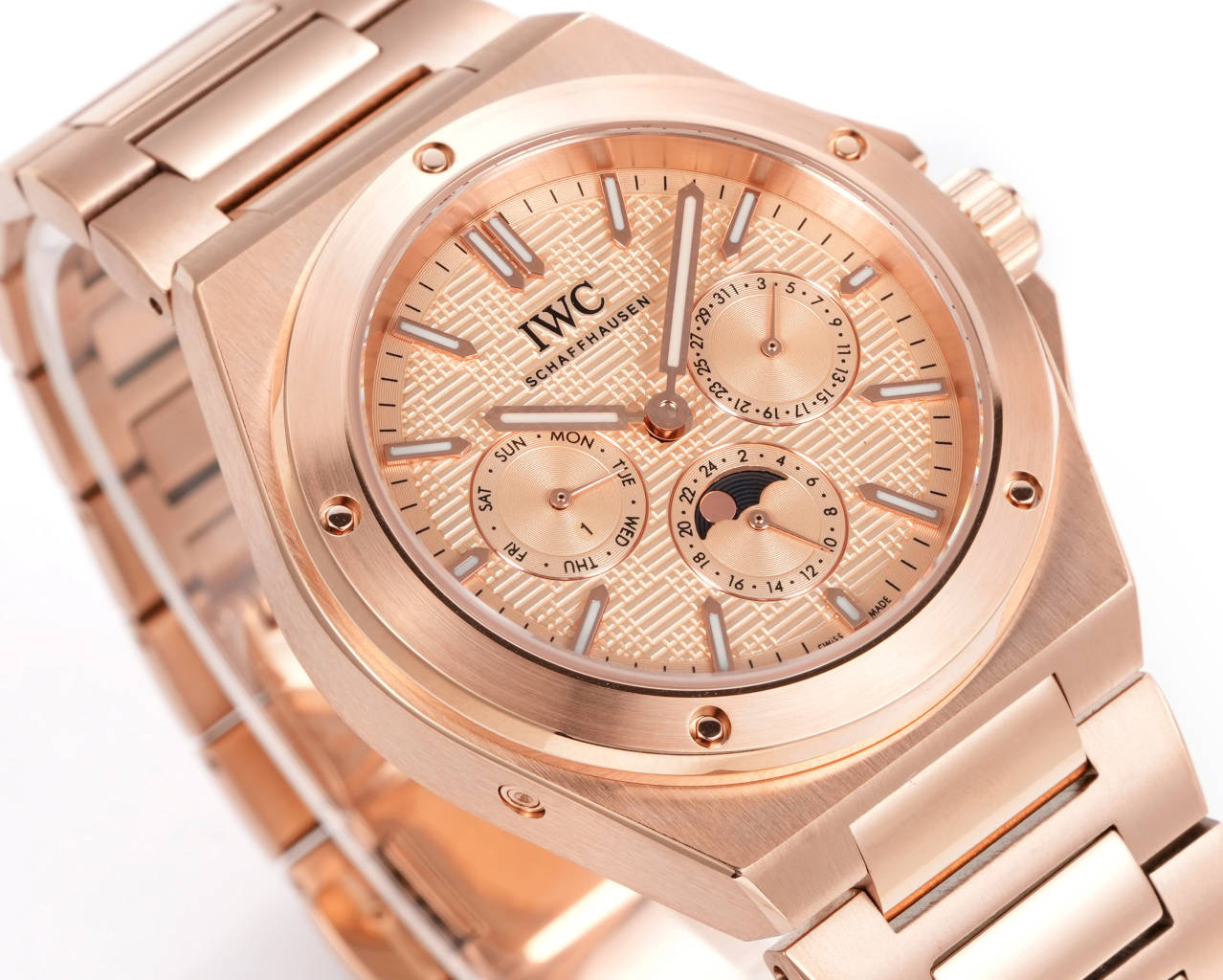 IWC Ingenieur Perpetual Calendar 40 rose gold case bezel dial and bracelet 40mm Men's Automatic