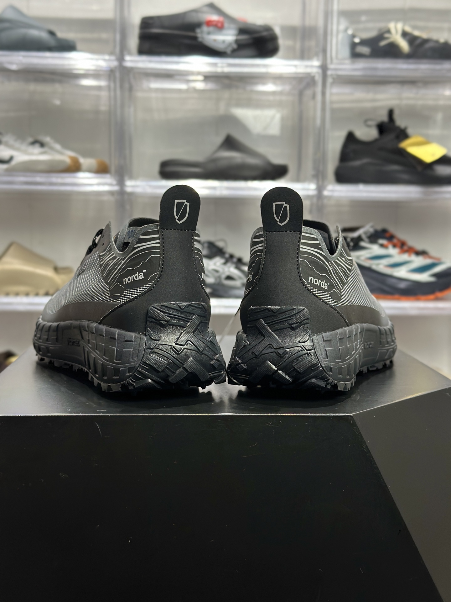 norda 001 G+ SPIKES W BLK 冰雪防滑越野跑鞋-High Quatity Cheap Brand wholesale wholesaler seller Clothes Bags handbags Sneakers Top Fashion Clothing Shoes from China Factory Chinese suppliers best Quality Beautiful Price norda 001 G+ SPIKES W BLK 冰雪防滑越野跑鞋