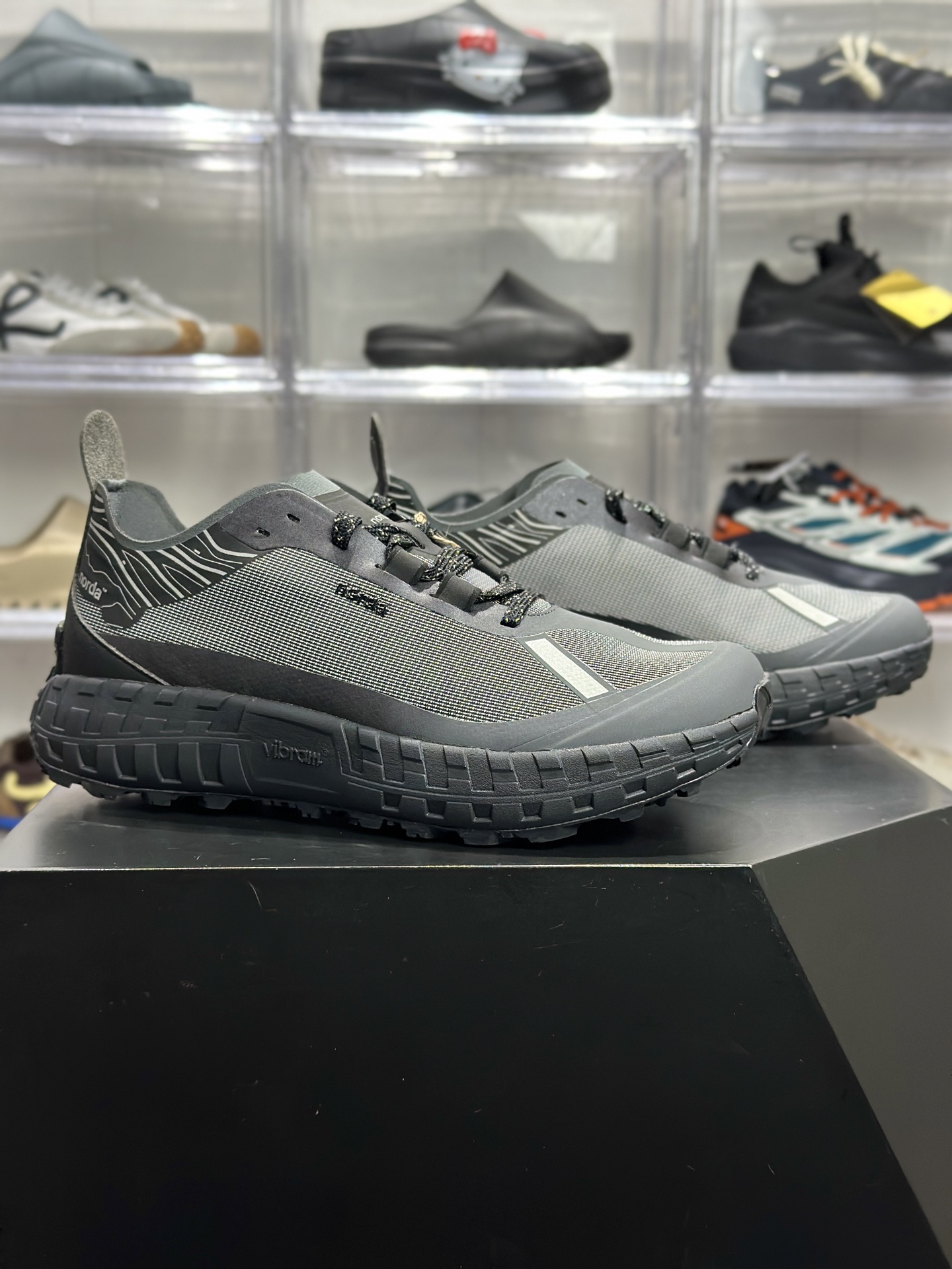 norda 001 G+ SPIKES W BLK 冰雪防滑越野跑鞋-High Quatity Cheap Brand wholesale wholesaler seller Clothes Bags handbags Sneakers Top Fashion Clothing Shoes from China Factory Chinese suppliers best Quality Beautiful Price norda 001 G+ SPIKES W BLK 冰雪防滑越野跑鞋