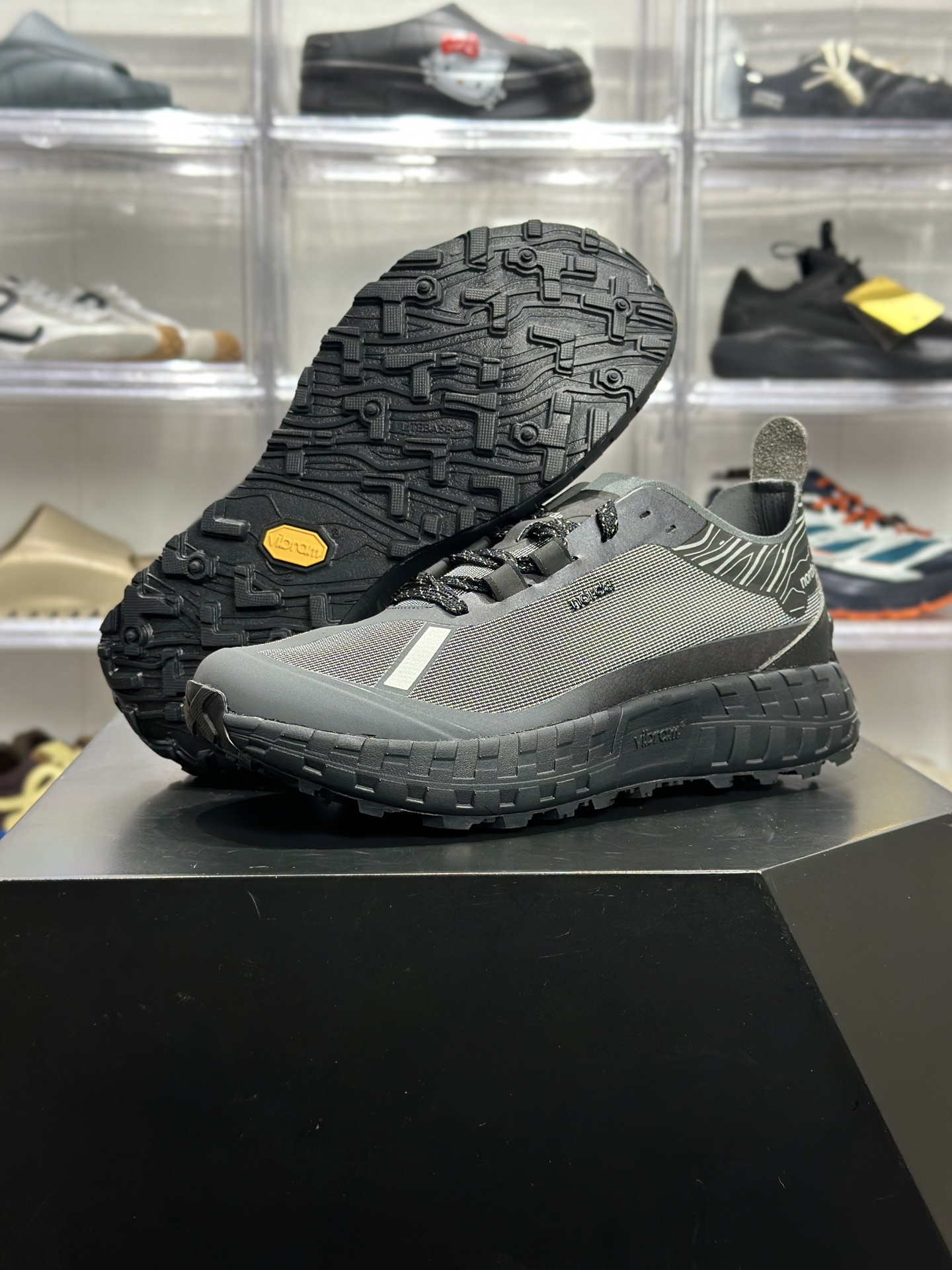 norda 001 G+ SPIKES W BLK 冰雪防滑越野跑鞋-High Quatity Cheap Brand wholesale wholesaler seller Clothes Bags handbags Sneakers Top Fashion Clothing Shoes from China Factory Chinese suppliers best Quality Beautiful Price norda 001 G+ SPIKES W BLK 冰雪防滑越野跑鞋