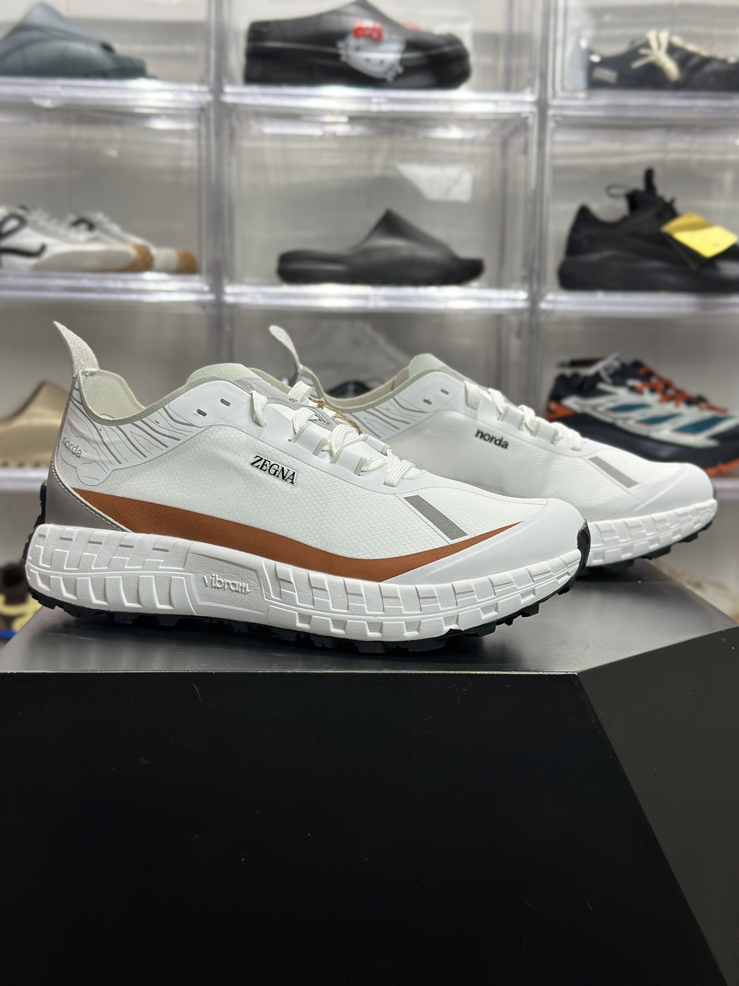 ZEGNA x norda 001 白棕科技面料户外运动鞋-High Quatity Cheap Brand wholesale wholesaler seller Clothes Bags handbags Sneakers Top Fashion Clothing Shoes from China Factory Chinese suppliers best Quality Beautiful Price ZEGNA x norda 001 白棕科技面料户外运动鞋