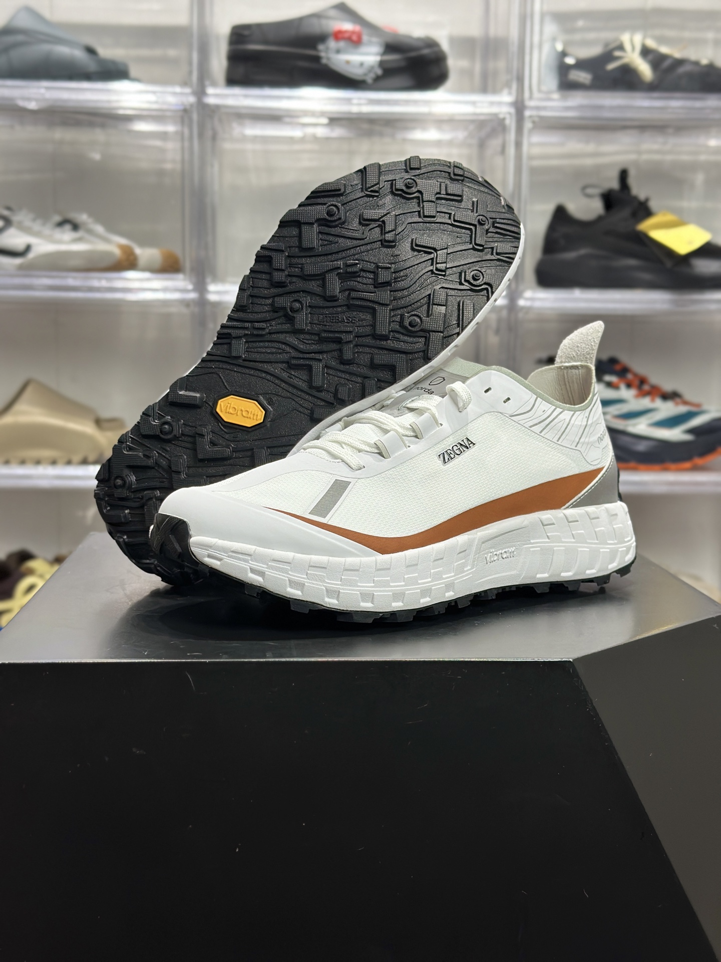 ZEGNA x norda 001 白棕科技面料户外运动鞋-High Quatity Cheap Brand wholesale wholesaler seller Clothes Bags handbags Sneakers Top Fashion Clothing Shoes from China Factory Chinese suppliers best Quality Beautiful Price ZEGNA x norda 001 白棕科技面料户外运动鞋