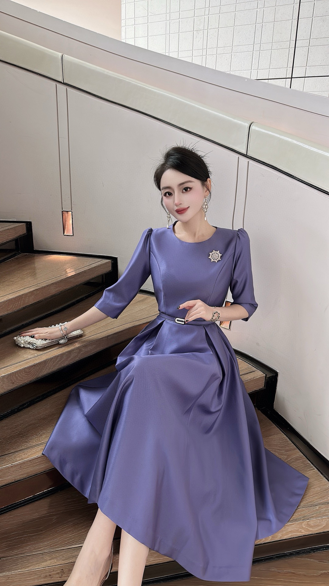 Elegant A-Line Midi Dress with Three-Quarter Sleeves and Belted Waist