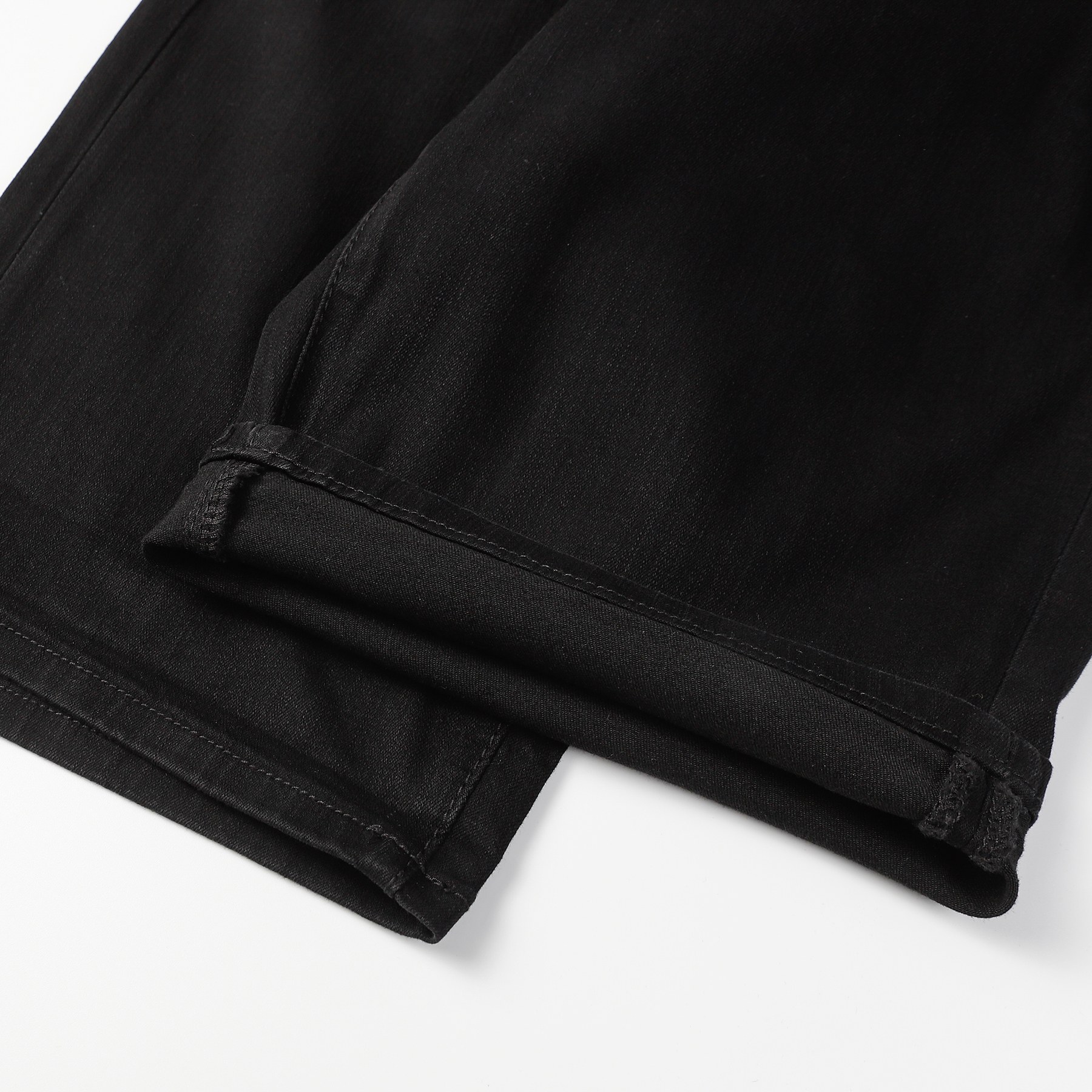 Versace Shorts: Latest High-Quality Water Washed Cotton Jeans Launch - 图片 7