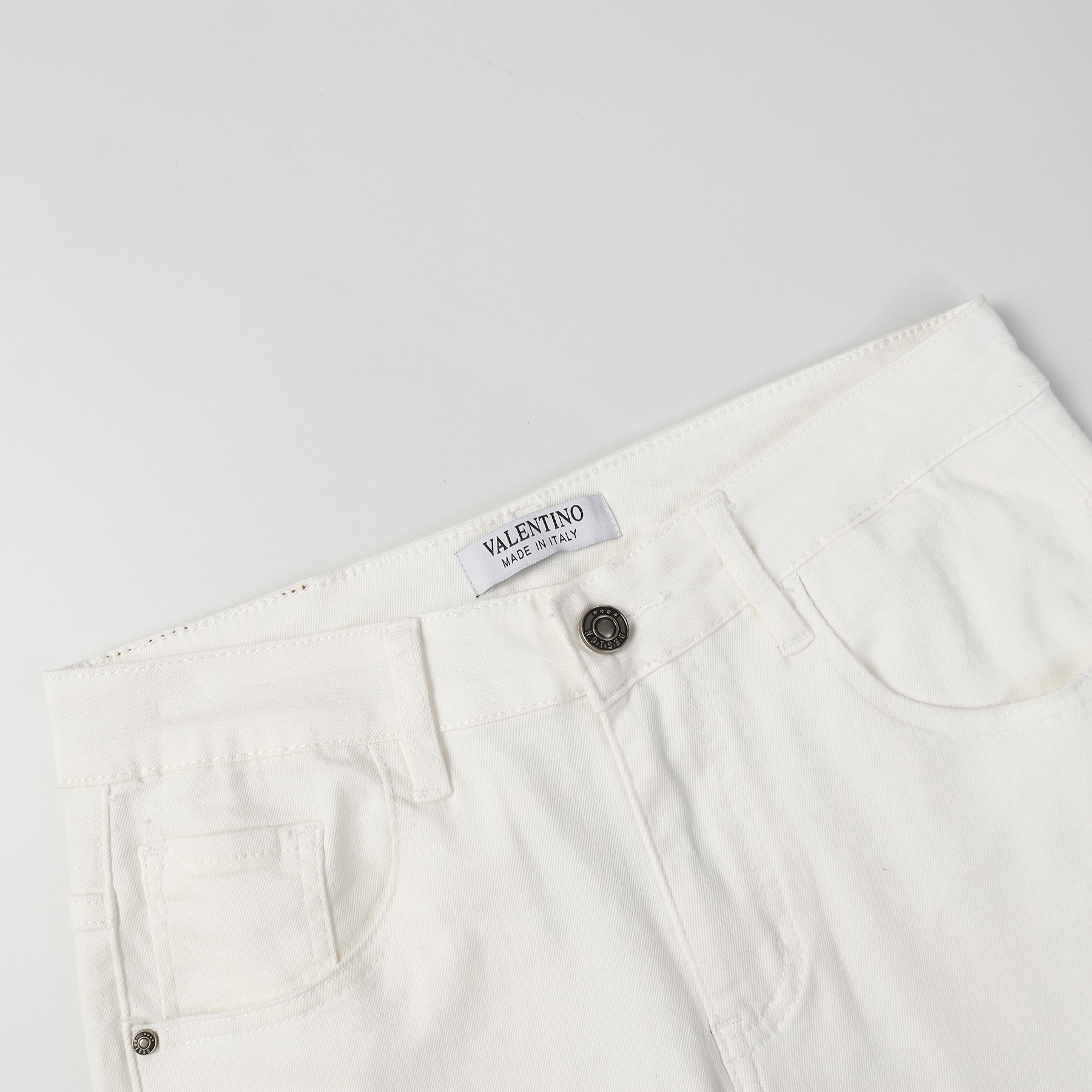 Fashionable 2024 Cowboy Jeans with Unique Features and Synchronized Attachments - 图片 9