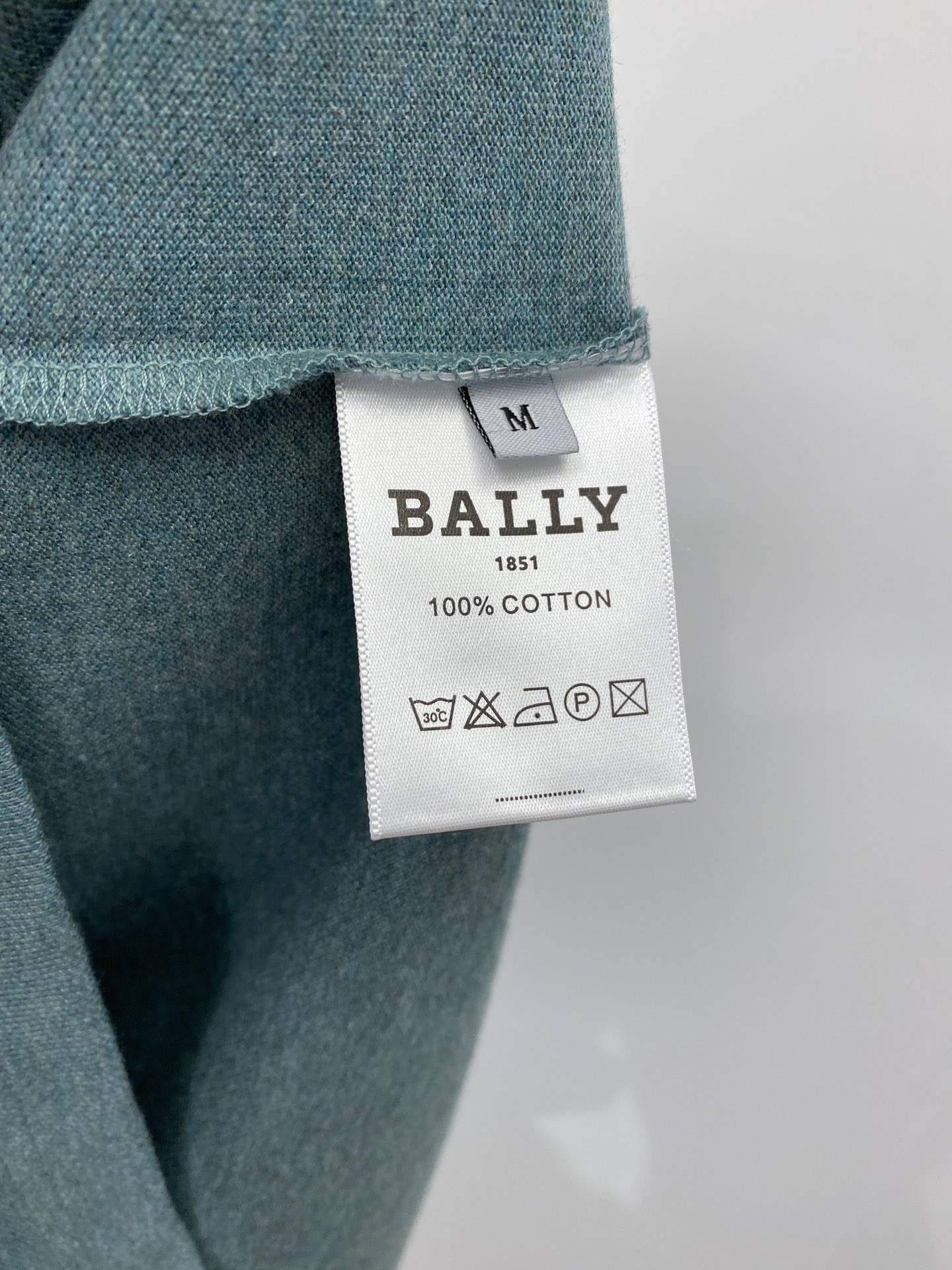 BALLY巴利2024新品短袖T恤帅气时尚袖口刺绣织带字母logo简约百搭款面料棉不仅挺括保持潮流的廓形