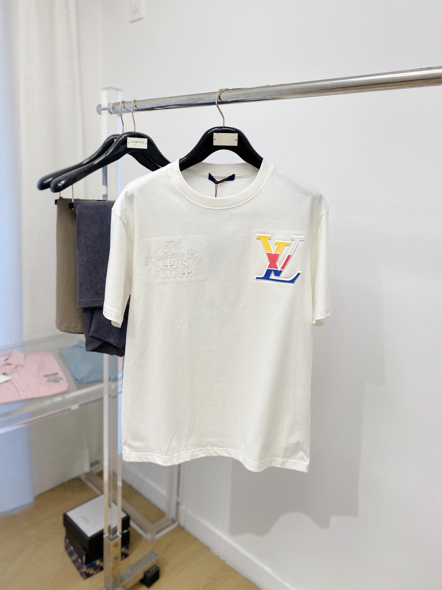 Louis Vuitton Kleidung T-Shirt Stickerei Fashion Kurzarm