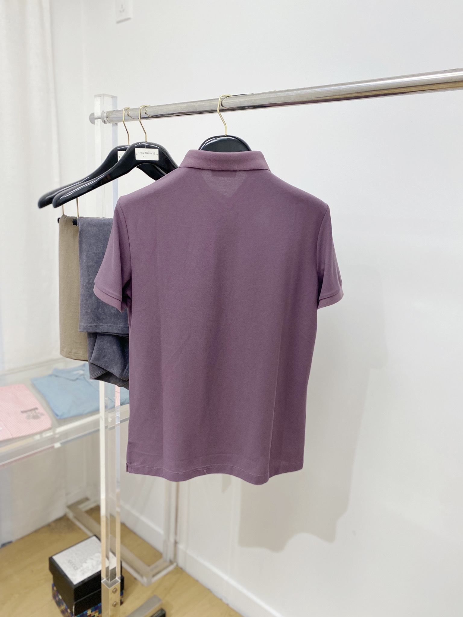 “Firagmu 2025 New Short-Sleeve T-Shirts: Handsome Curvature Design, Cotton Fabric, $100” - 图片 9