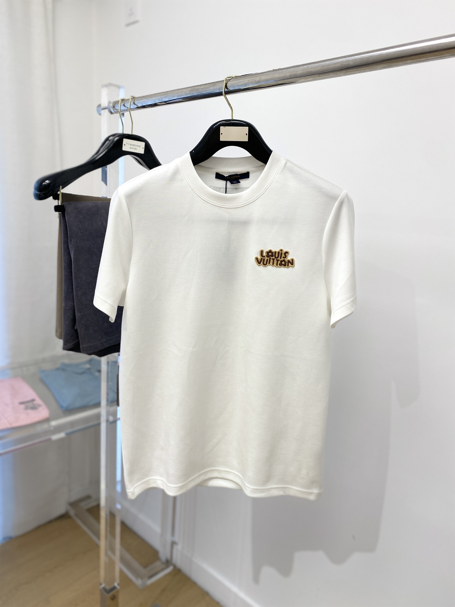 Louis Vuitton Kleidung T-Shirt Stickerei Fashion Kurzarm