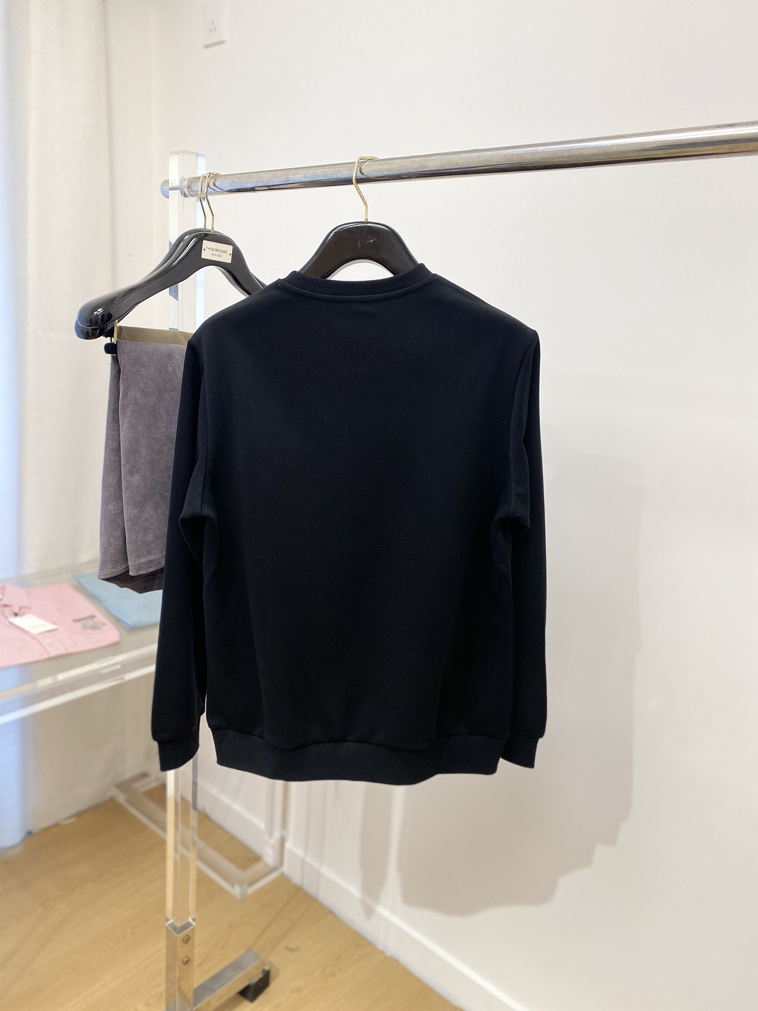 始祖鸟、2024新品卫衣，帅气时尚，胸前顶级印花图案logo，简约百搭款。面料棉 不仅挺括，保持潮流的廓