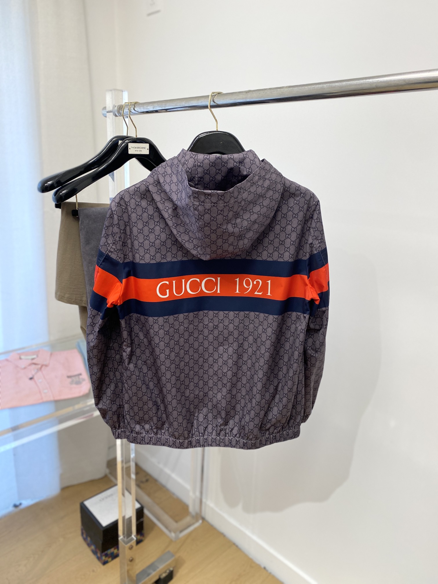 古奇、2025新品夹克外套，时尚帅气，顶级数码定位印花字母logo，简约百搭款，定制原版面料，不仅挺括，