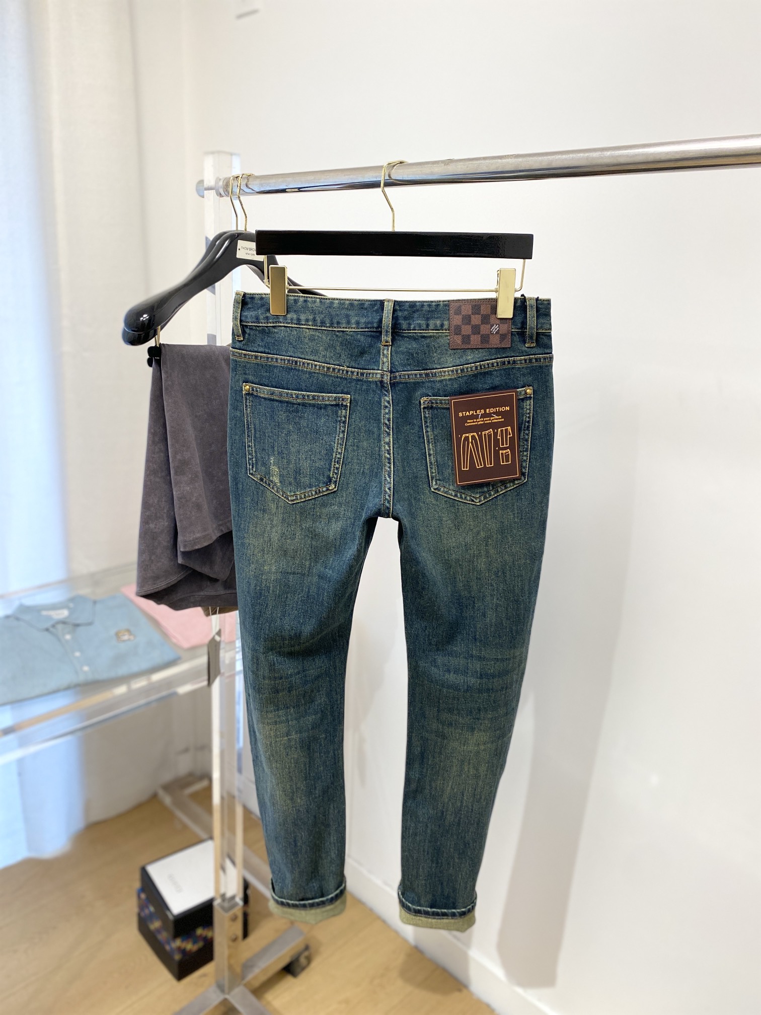 LV、2025最新品，专柜同步有售，原单狠货，水洗休闲牛仔裤，进口原版水洗弹力面料，舒适有弹性，原版五金