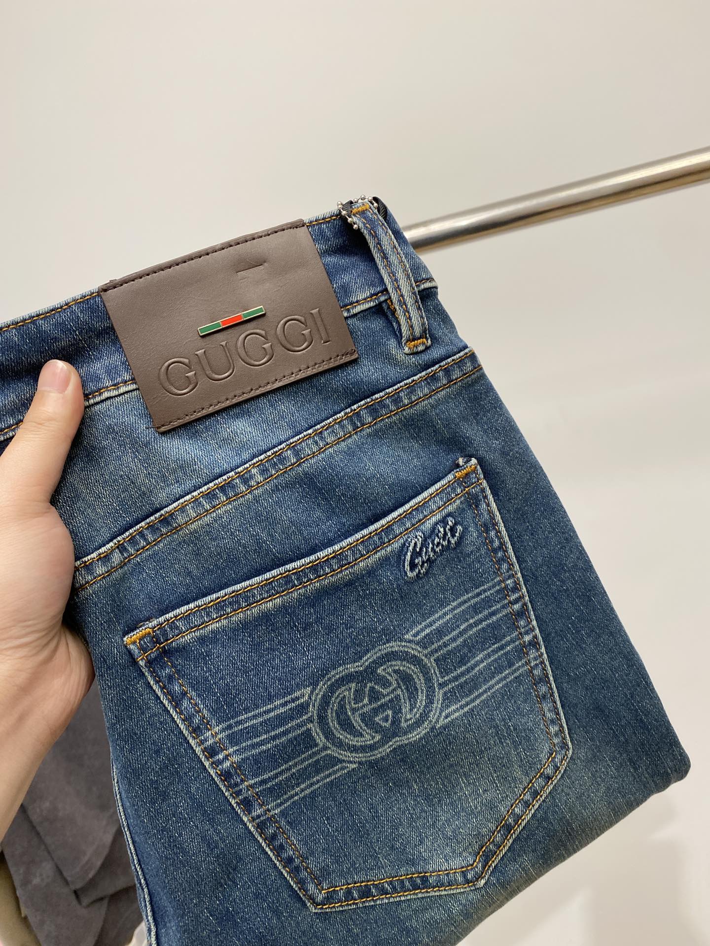 NO:126346,Guqi, the latest products, the counter is available at the same time, original single-purpose goods, water-washed casual jeans, imported original washing elastic fabric, comfortable and elastic, original hardware and auxiliary decorative logo, super positive style, extremely high grade, counter quality, fashionable and stylish upper body, 28-38, jeans, alexander wang19860909古奇、最新品,专柜同步有售,原单狠货,水洗休闲牛仔裤,进口原版水洗弹力面料,舒适有弹性,原版五金辅料装饰logo,版型超正,档次极高,专柜品质,上身时尚有型,码数28-38,,jeans,alexander wang,Men's clothing