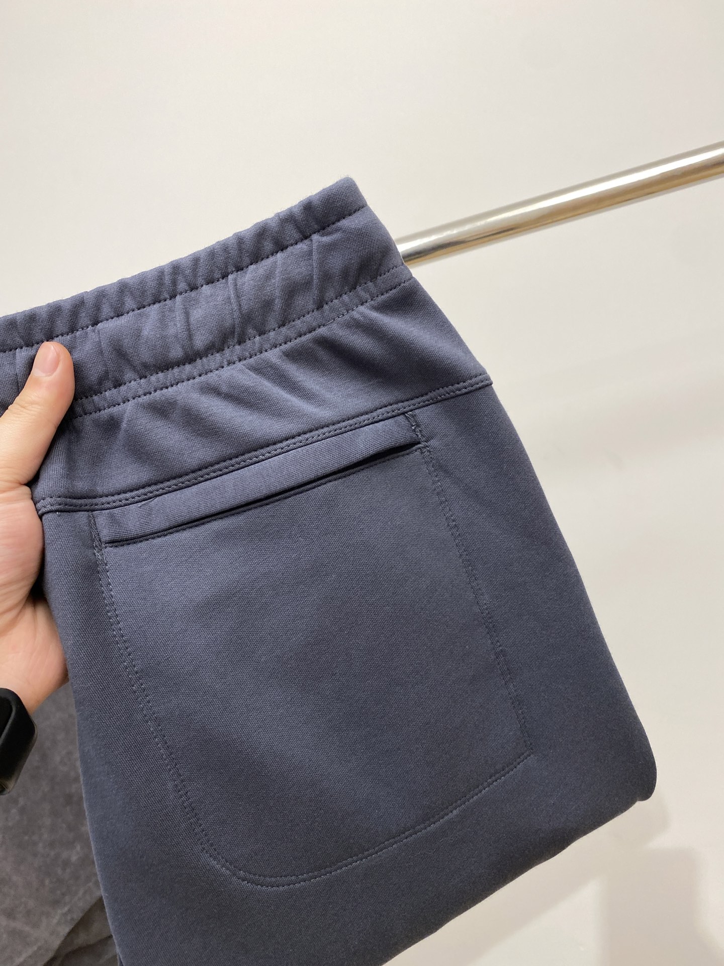 NO:137088,Archaeopteryx, 2025 hot casual pants, high elasticity, slimming, simple and versatile, with fine workmanship, every needle can be seen attentively. Many celebrities and internet celebrities love the most, lengthen their body proportions!  Micro-spin ^_^Comfortable fabric Details S-XXL, arc'teryx,alexander wang19860909始祖鸟、2025爆款休闲裤 高弹显瘦必爆简约百搭爆款,做工精细,每一针都看得到用心,超多明星网红最爱 拉长身材比例哦！微弹 ^_^舒适面料 细节体码数S-XXL,arc'teryx,alexander wang,Men's clothing