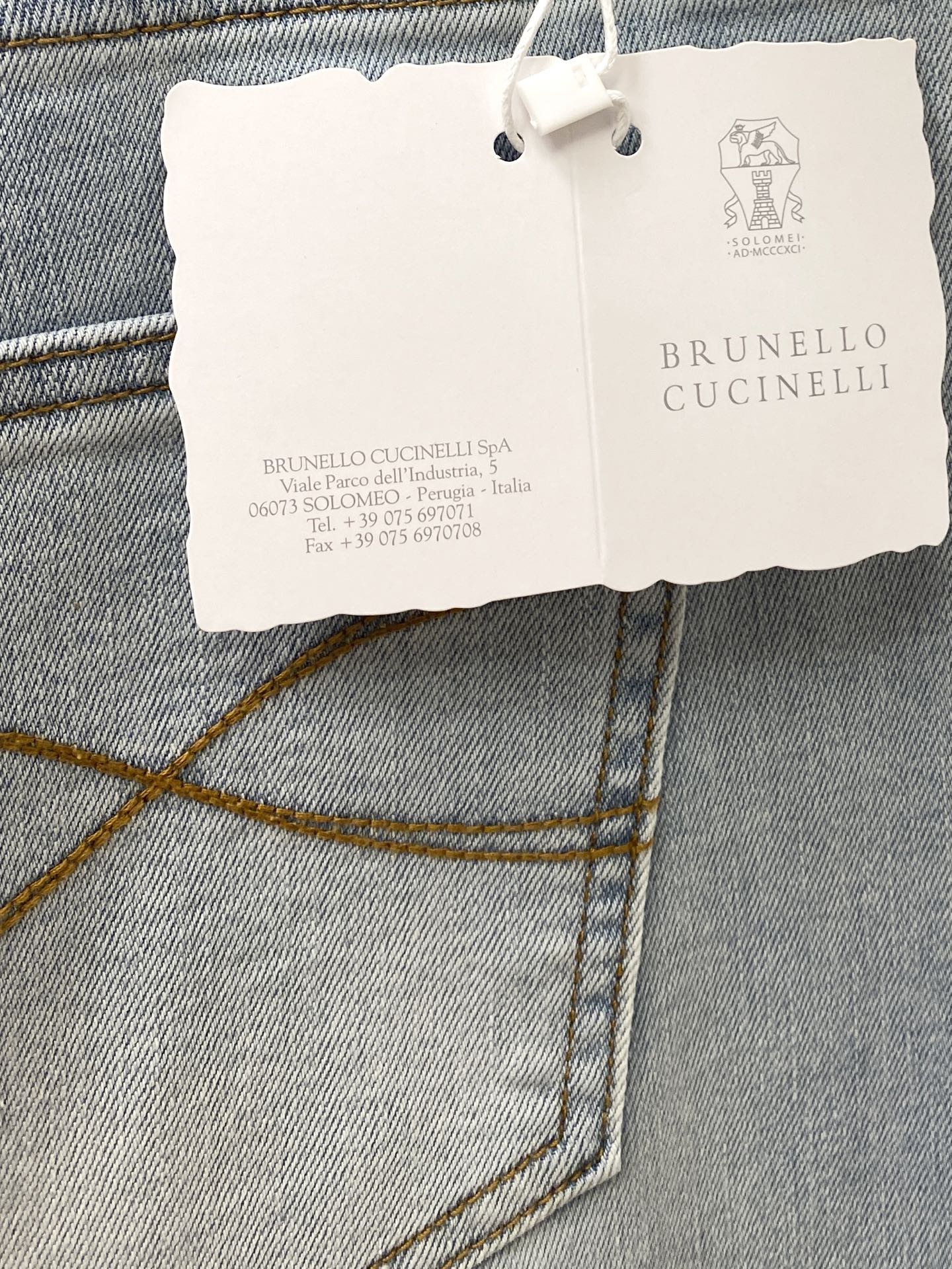 Brunello Cucinelli、2025最新品，专柜同步有售，原单狠货，水洗休闲牛仔裤，进口原版水