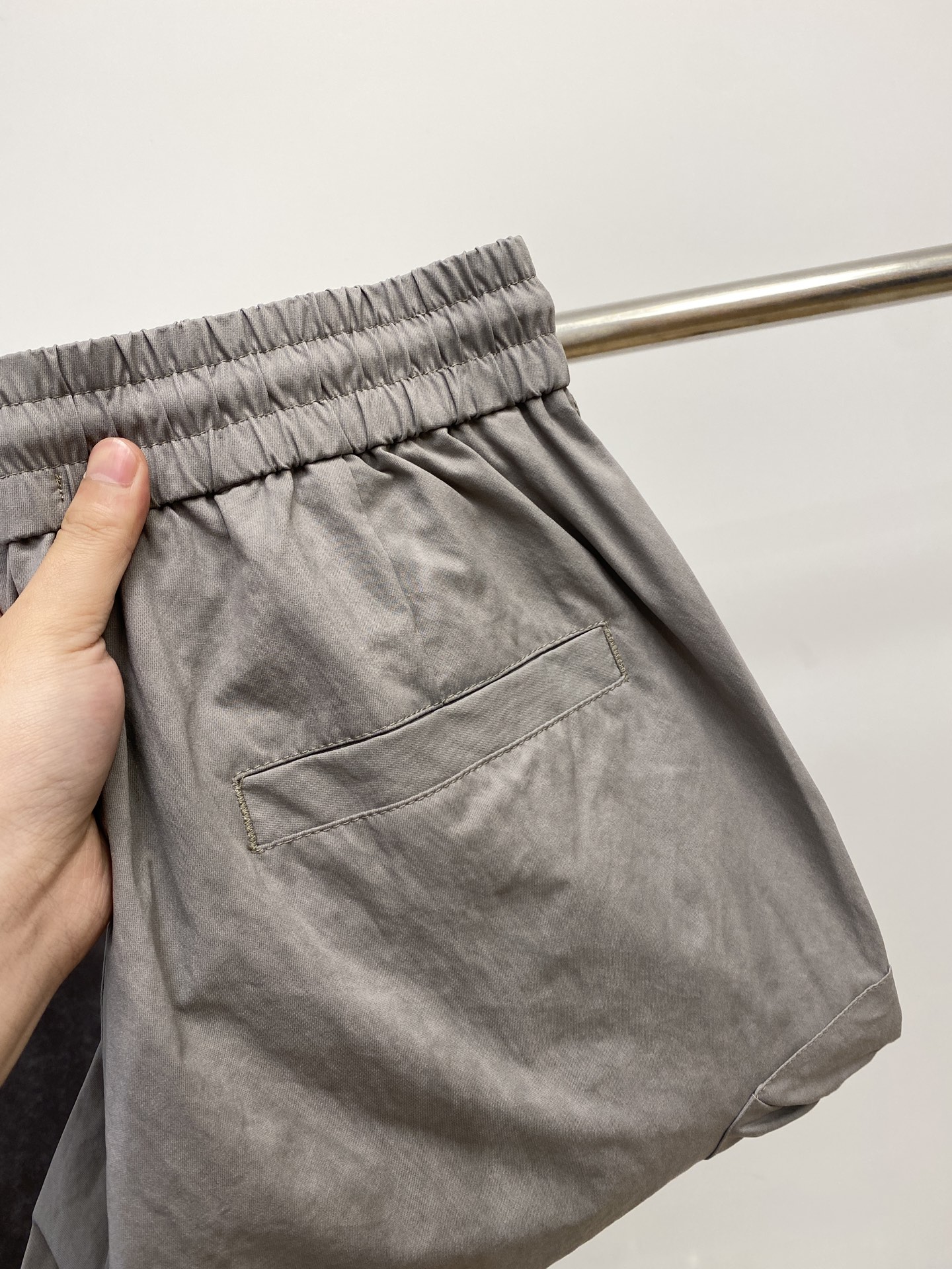 NO:152081,LV, 2025 hot casual pants, high elasticity and slimming, simple and versatile, with fine workmanship, every needle can be seen attentively. Many celebrities and internet celebrities love the most, lengthen their body proportions!  Micro-spin ^_^Comfortable fabric Details M-3XL,,louis vuitton,alexander wang19860909LV、2025爆款休闲裤 高弹显瘦必爆简约百搭爆款,做工精细,每一针都看得到用心,超多明星网红最爱 拉长身材比例哦！微弹 ^_^舒适面料 细节体码数M-3XL,,louis vuitton,alexander wang,Men's clothing