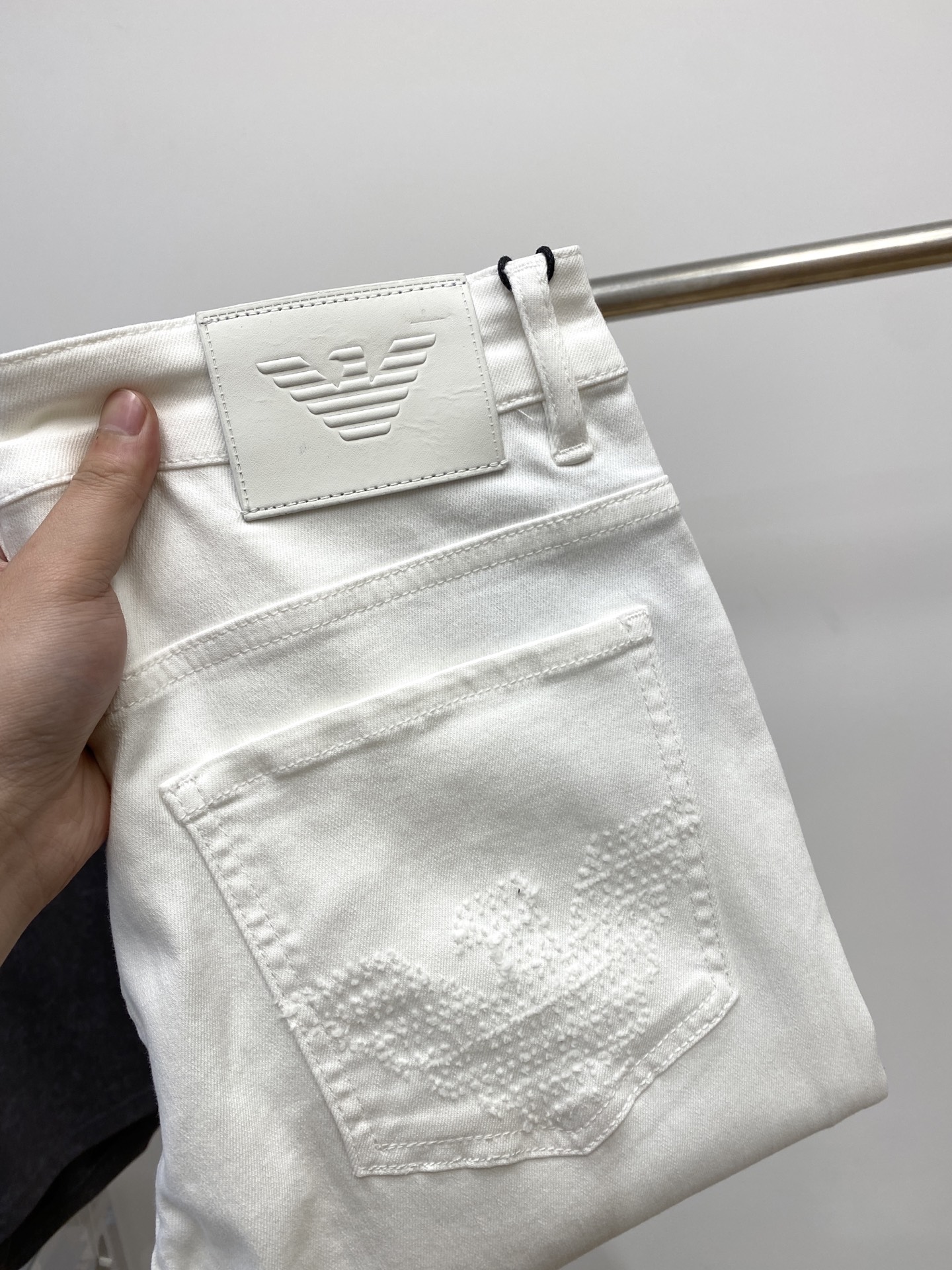 NO:154879,Armani, 2025 latest products, special counters are available at the same time, original singles, washable casual jeans, imported original washable elastic fabric, comfortable and elastic, original hardware and auxiliary decorative logo, super positive style, extremely high grade, counter quality, fashionable and stylish upper body, 29-38,,armani, jeans, alexander wang19860909阿玛尼、2025最新品,专柜同步有售,原单狠货,水洗休闲牛仔裤,进口原版水洗弹力面料,舒适有弹性,原版五金辅料装饰logo,版型超正,档次极高,专柜品质,上身时尚有型,码数29-38,,armani,jeans,alexander wang,Men's clothing