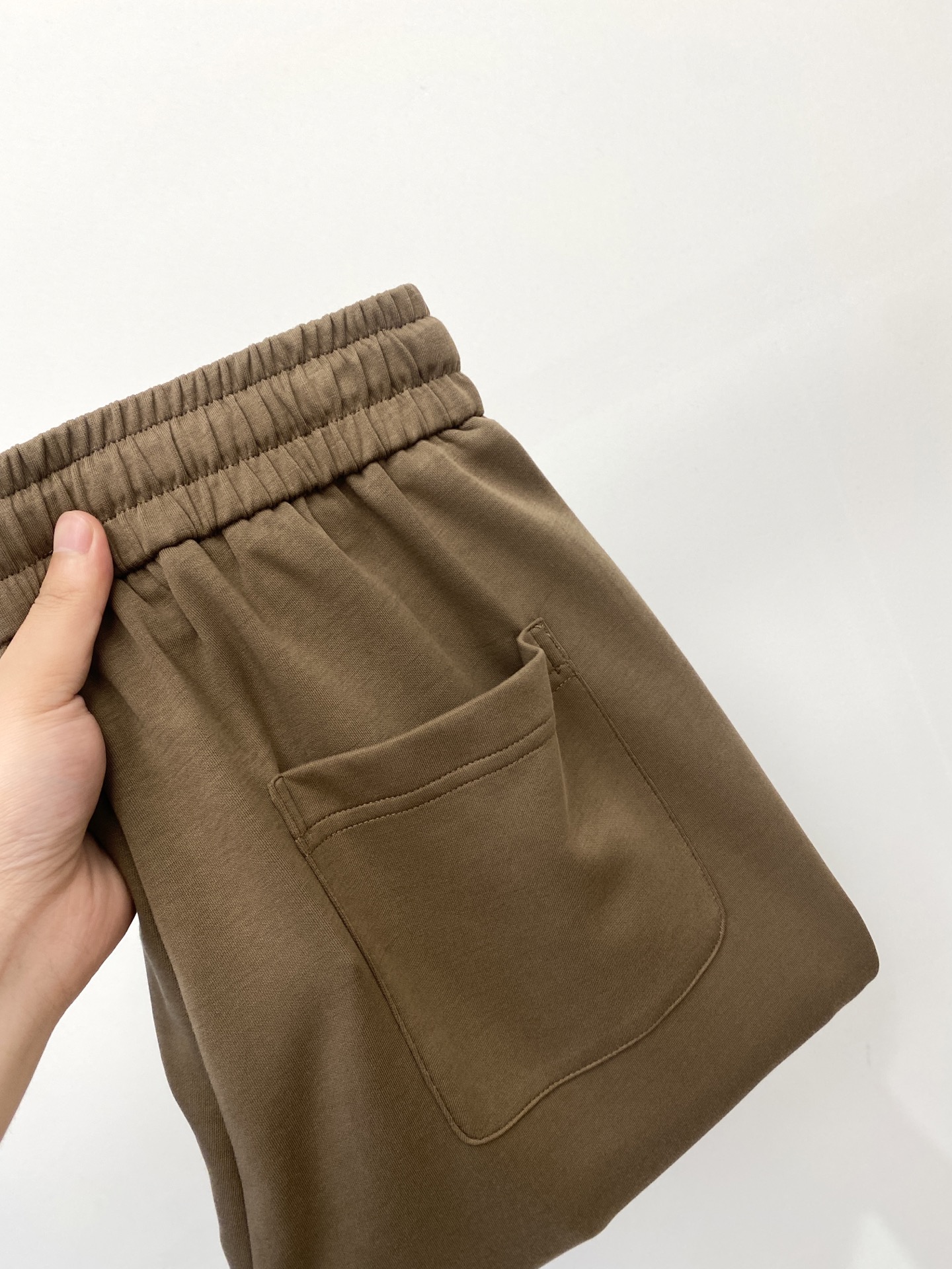 NO:414535,Archaeopteryx, 2025 hot casual pants, high elasticity, slimming, simple and versatile, with fine workmanship, every needle can be seen attentively. Many celebrities and internet celebrities love the most, lengthen their body proportions!  Micro-spin ^_^Comfortable fabric Details M-3XL, arc'teryx,alexander wang19860909始祖鸟、2025爆款休闲裤 高弹显瘦必爆简约百搭爆款,做工精细,每一针都看得到用心,超多明星网红最爱 拉长身材比例哦！微弹 ^_^舒适面料 细节体码数M-3XL,arc'teryx,alexander wang,Men's clothing