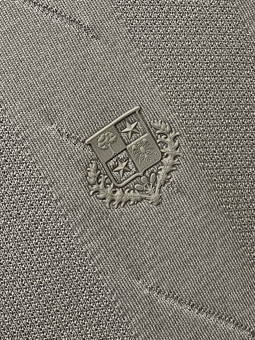 Brunello Cucinelli、2025最新款针织短袖T恤，帅气时尚，胸前精致刺绣图案logo，简