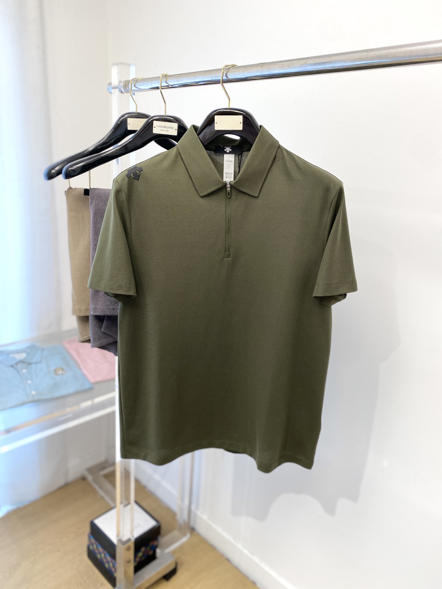 DESCENTE 2025 Stylish Short Sleeve Polo Shirt with Logo - Versatile Design 2 i1750327131625 5620 0 0