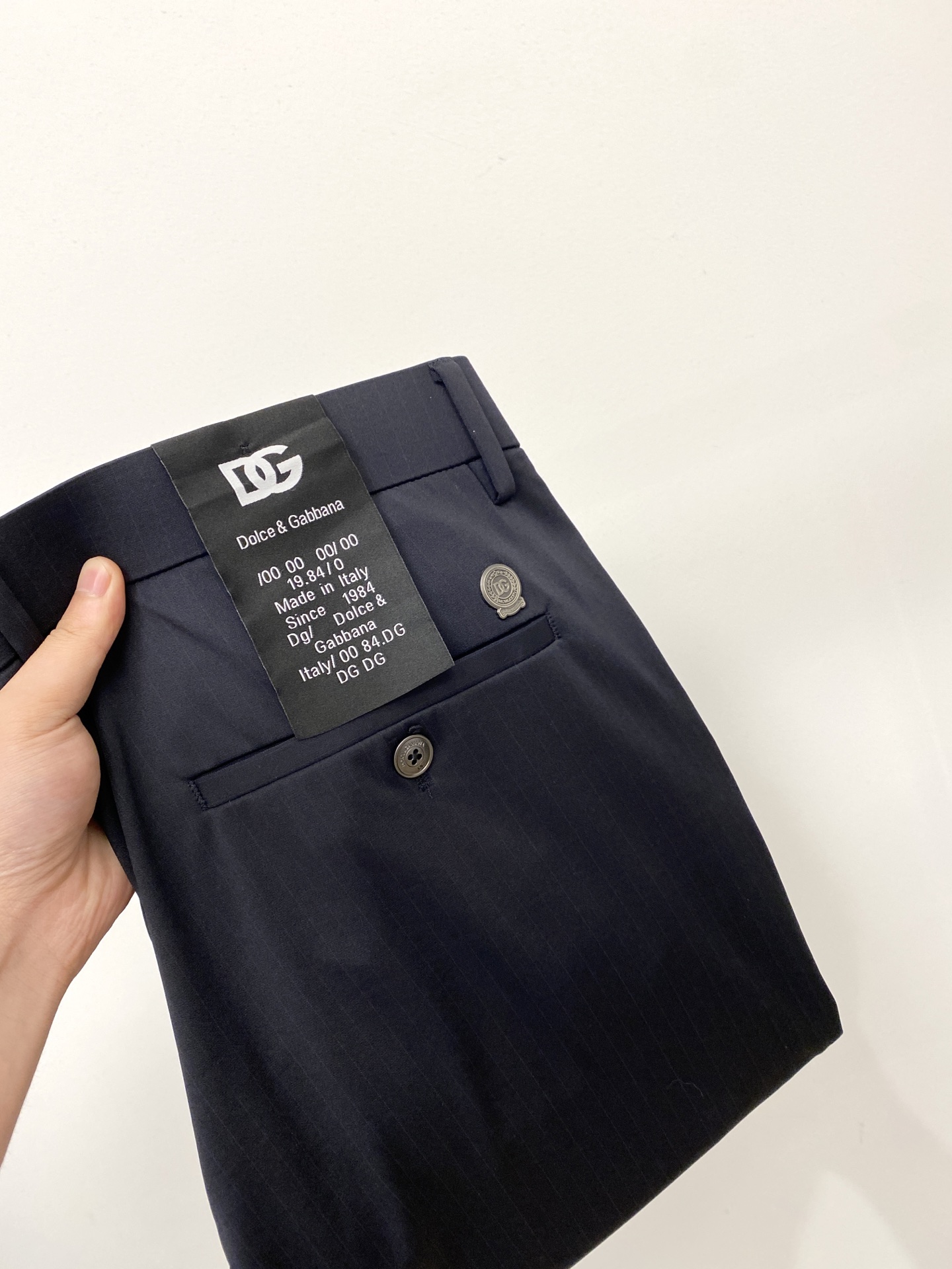 NO:451131,DG, 2025 hot casual trousers, high elasticity and slimming, simple and versatile, with fine workmanship, every needle can be seen attentively, and many celebrity internet celebrities love the most, lengthen the body proportions!  Micro-spin ^_^Comfortable fabric Detailed body code 29-40,,alexander wang19860909DG、2025爆款休闲西裤 高弹显瘦必爆简约百搭爆款,做工精细,每一针都看得到用心,超多明星网红最爱 拉长身材比例哦！微弹 ^_^舒适面料 细节体码29-40,,alexander wang,Men's clothing