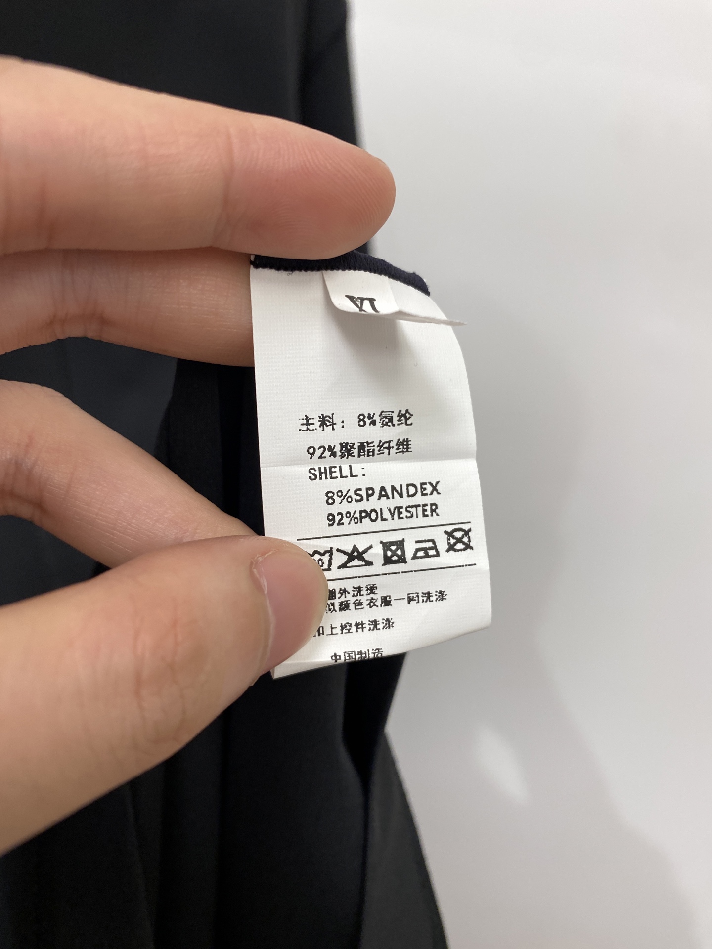 始祖鸟、2025最新款短袖T恤，帅气时尚，胸前顶级印花图案logo，简约百搭款。面料棉 不仅挺括，保持潮