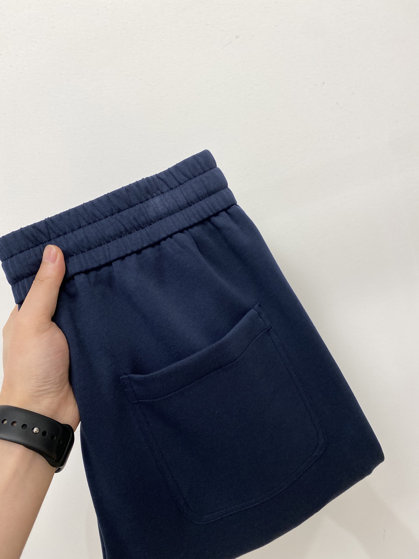 NO:445424,Guqi, 2025 hot casual pants, high elasticity and slimming, simple and versatile hot style, fine workmanship, every needle can be seen attentively, and many celebrity internet celebrities love the most, lengthen the body proportions!  Micro-spin ^_^Comfortable fabric Details M-3XL, loro piana, alexander wang19860909古奇、2025爆款休闲裤 高弹显瘦必爆简约百搭爆款,做工精细,每一针都看得到用心,超多明星网红最爱 拉长身材比例哦！微弹 ^_^舒适面料 细节体码数M-3XL,,loro piana,alexander wang,Men's clothing