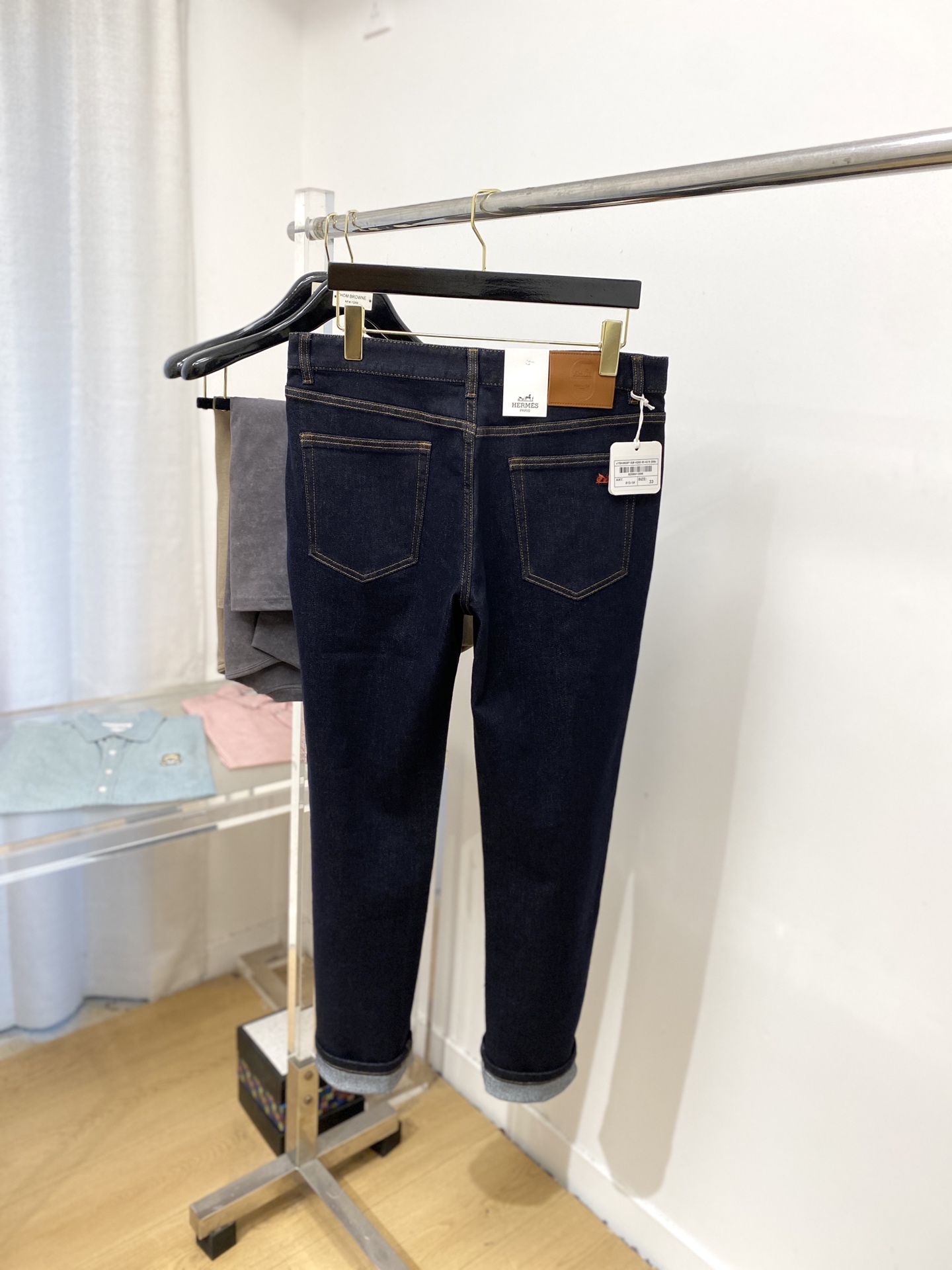 Emass 2025 Latest Products: Premium Water-Washed Jeans with Original Hardware Decorations - 图片 9