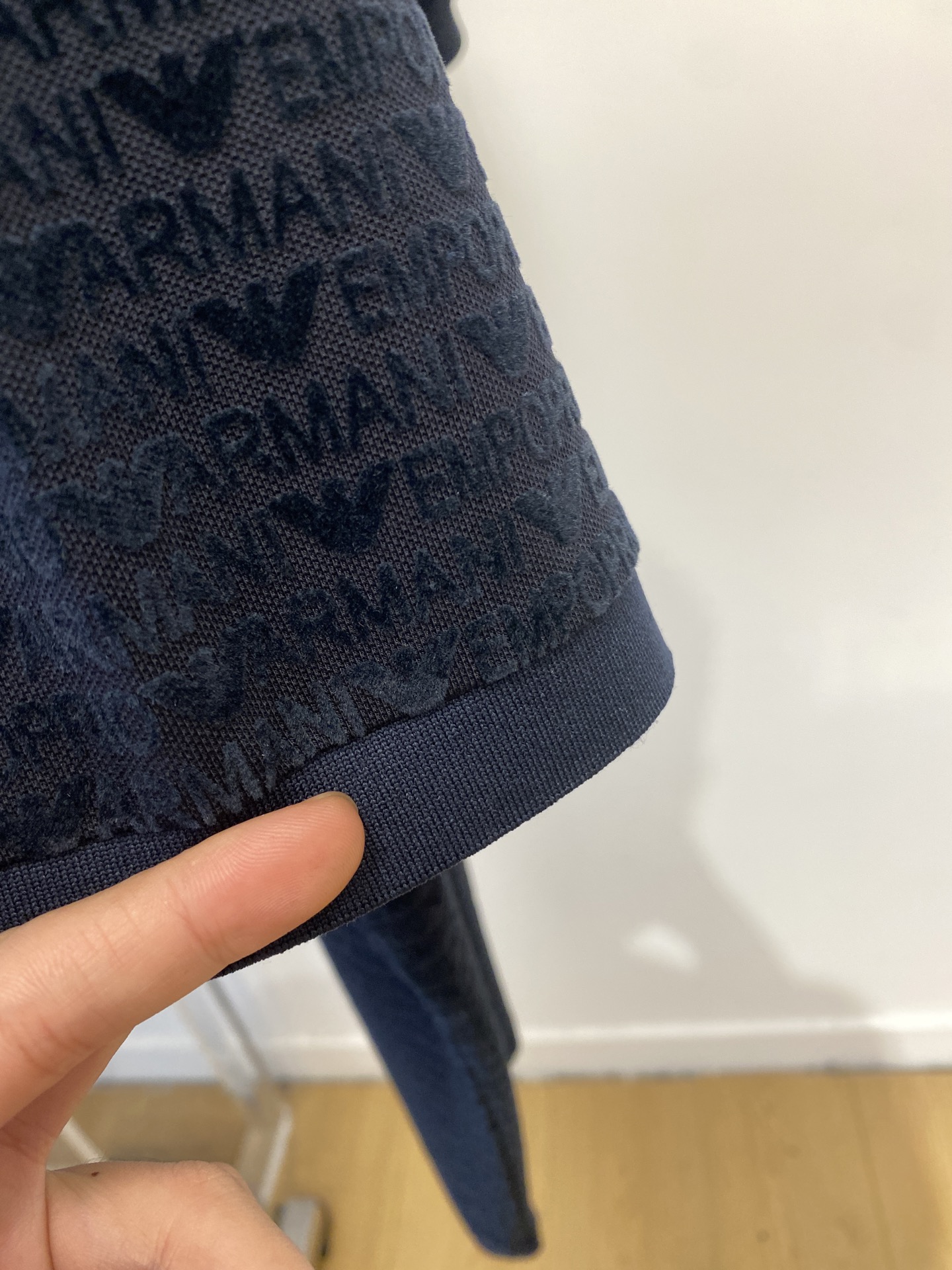 阿玛尼、2025最新款短袖T恤，帅气时尚，顶级数码定位定织图案字母logo，简约百搭款。面料棉 不仅挺括