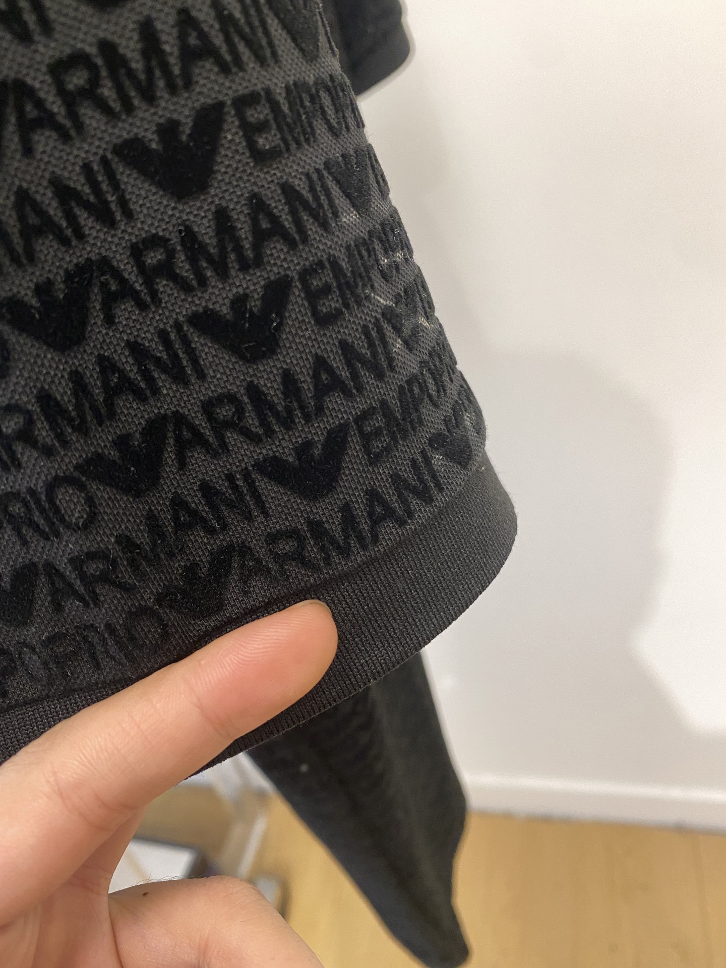 阿玛尼、2025最新款短袖T恤，帅气时尚，顶级数码定位定织图案字母logo，简约百搭款。面料棉 不仅挺括