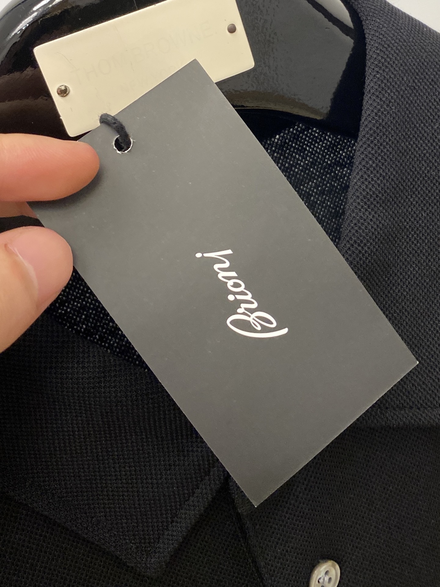 Buomi 时尚潮牌、2025最新款短袖T恤，帅气时尚，胸前精致刺绣图案字母logo，简约百搭款。面料棉