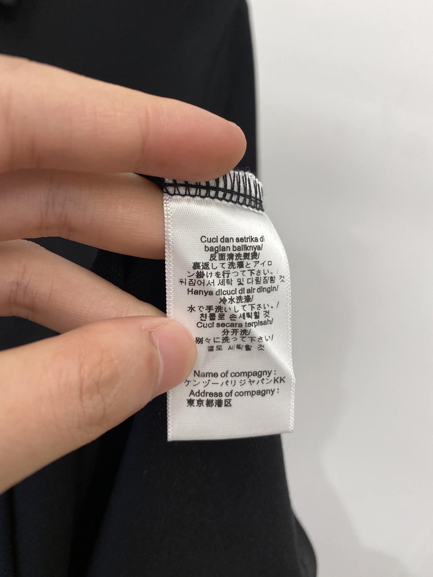 Buomi 时尚潮牌、2025最新款短袖T恤，帅气时尚，胸前精致刺绣图案字母logo，简约百搭款。面料棉