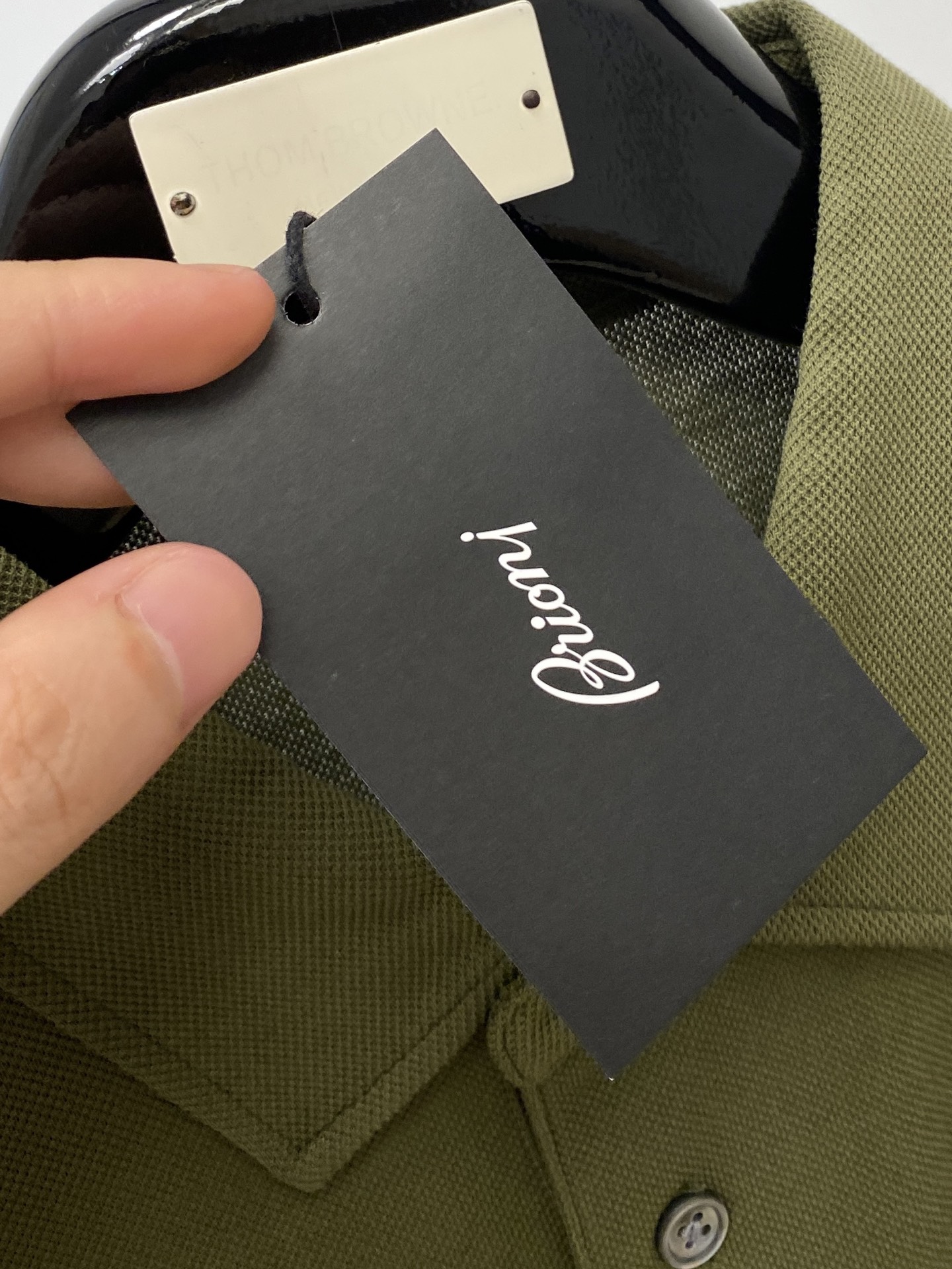 Buomi 时尚潮牌、2025最新款短袖T恤，帅气时尚，胸前精致刺绣图案字母logo，简约百搭款。面料棉