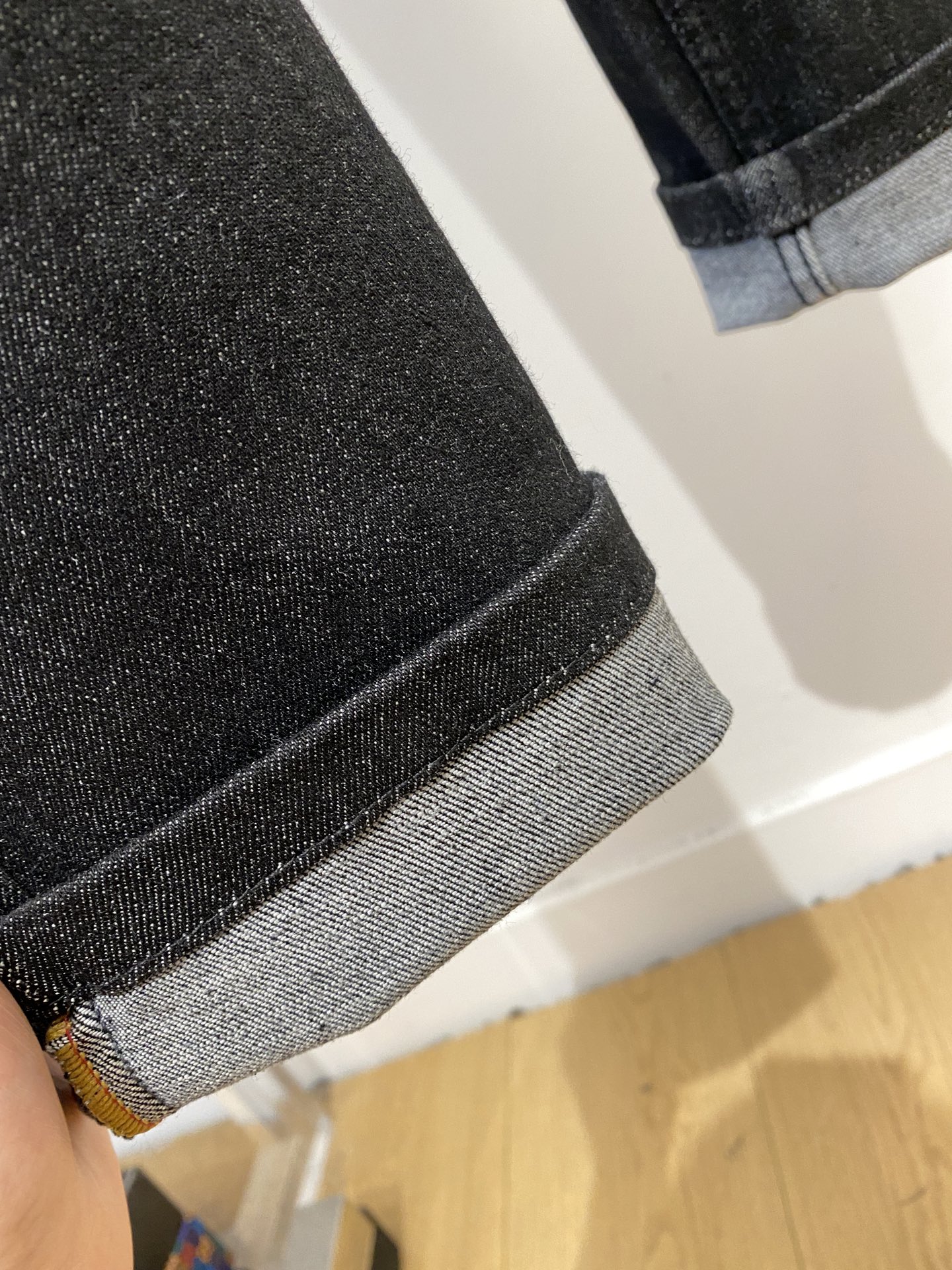 Emass 2025 Latest Products: Synchronized Cabinets, Leisure Jeans with Original Water-washing Fabrics - 图片 7