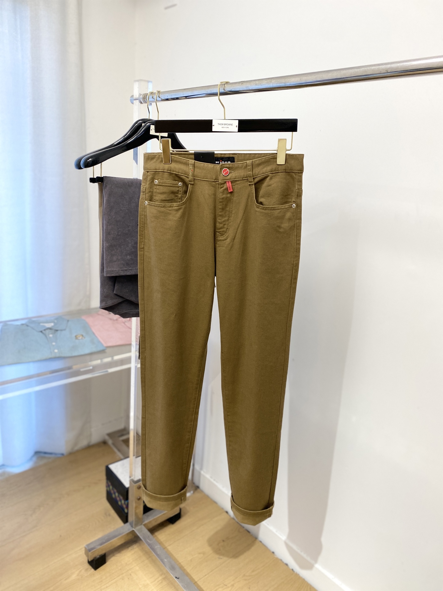 2025 Latest Kiton Recreational Jeans: Water-Washed Fabric, Comfort, and Style - 图片 2
