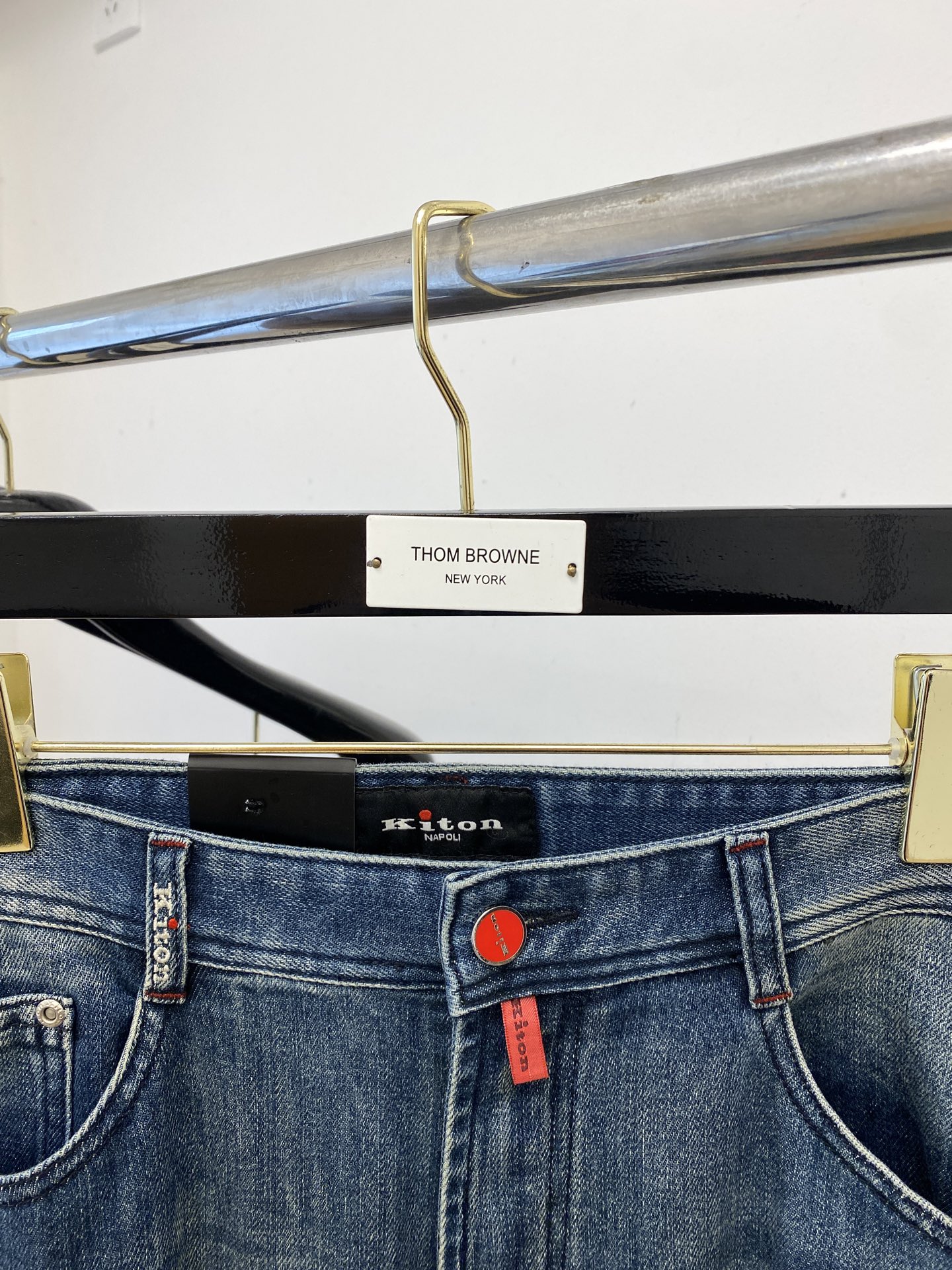 Kiton 2025 Latest Recreational Jeans: Water-Washed Fabric, Comfort, Original Hardware, Top-Fashion Quality - 图片 3