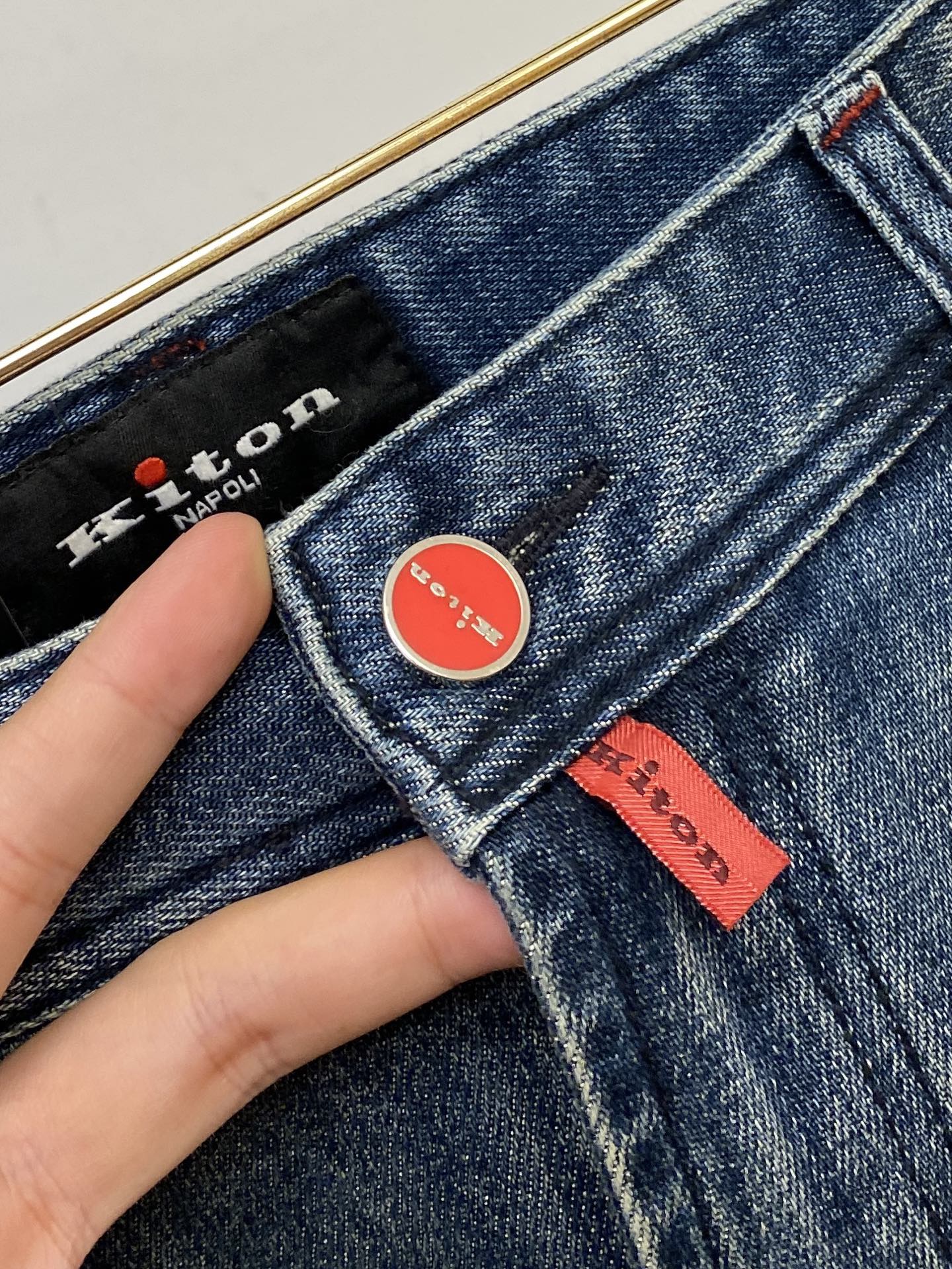 Kiton 2025 Latest Recreational Jeans: Water-Washed Fabric, Comfort, Original Hardware, Top-Fashion Quality - 图片 6