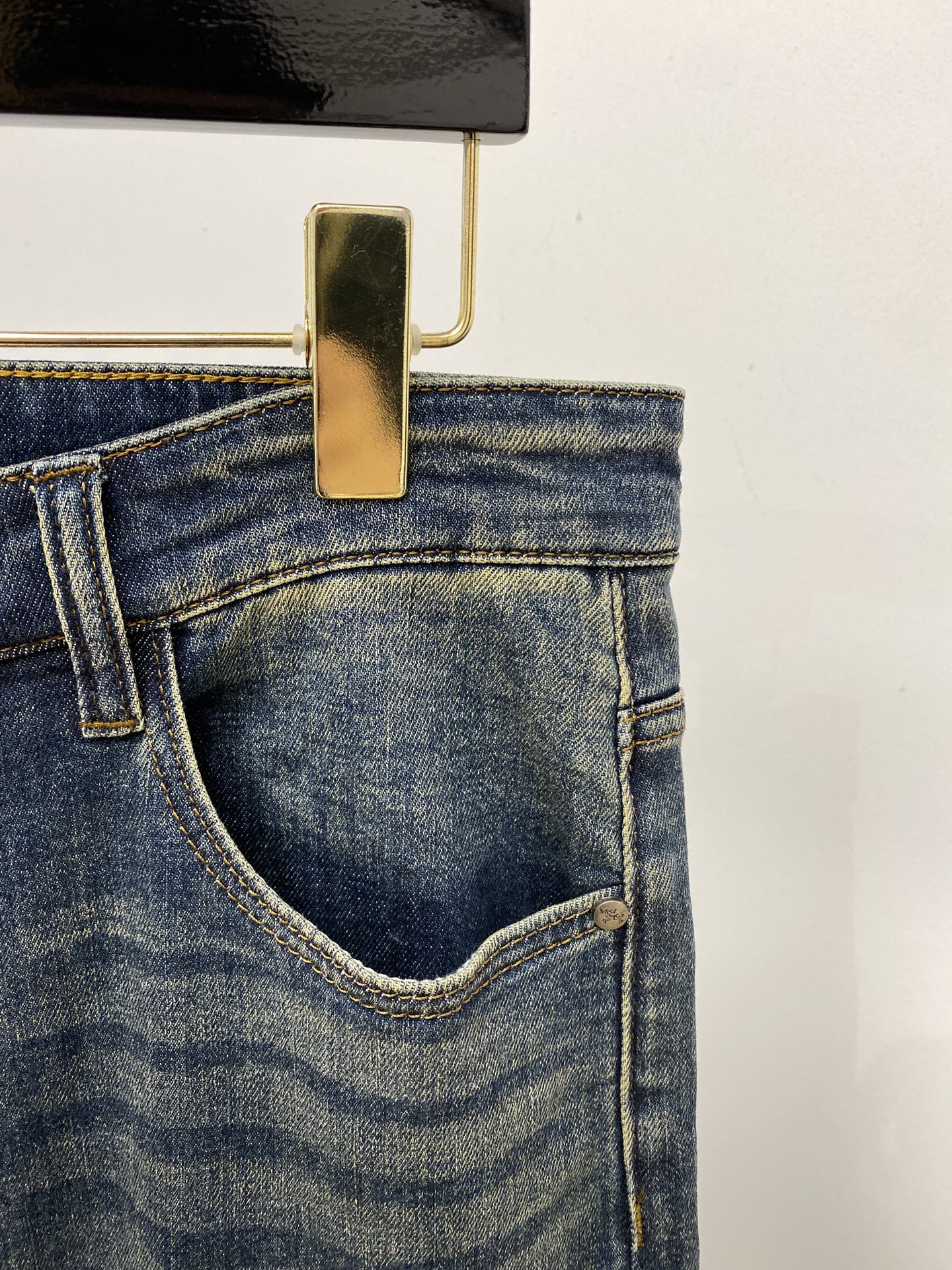 2025 Latest Original Jeans with High Quality and Fashionable Designs - 图片 4