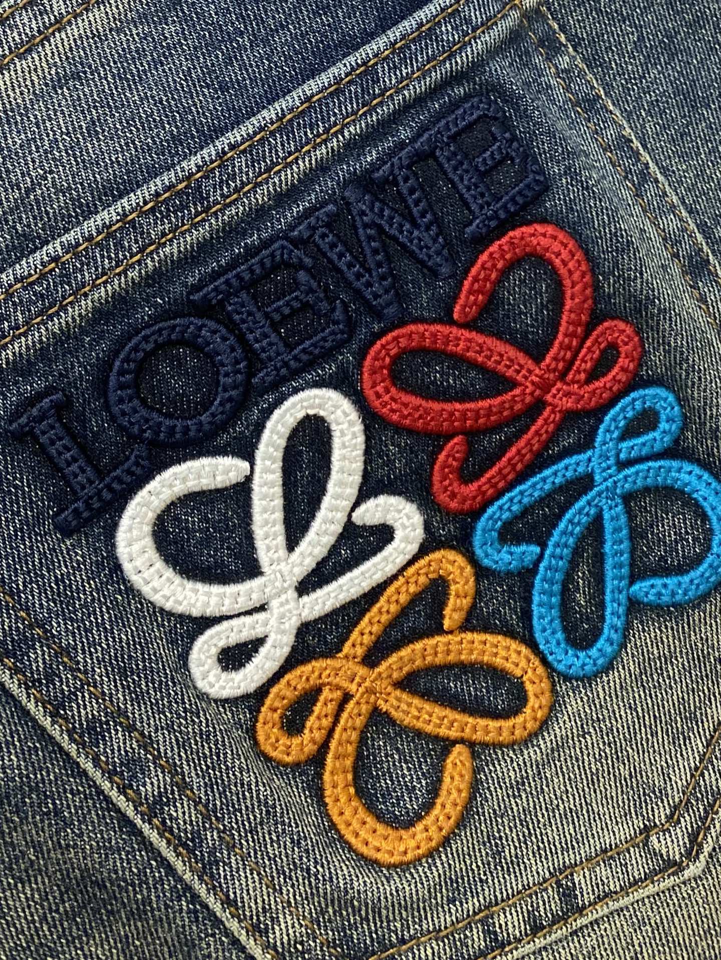 2025 Top-Fashion Synchronised Cabinets and Water-Washing Leisure Jeans Collection - 图片 8