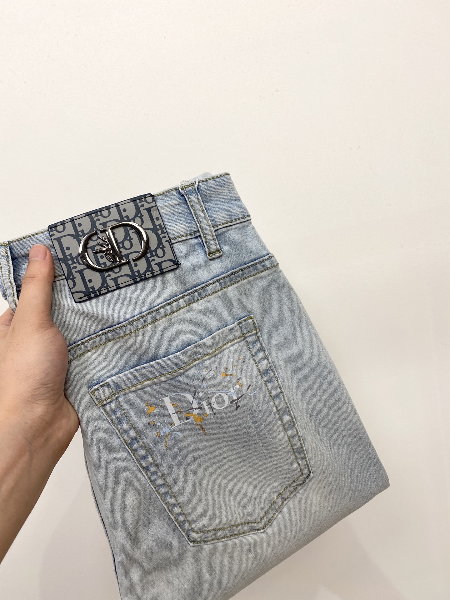 NO:458777,Dior, 2025 latest products, special counters are available at the same time, original singles, washable casual jeans, imported original washable elastic fabric, comfortable and elastic, original hardware and auxiliary decorative logo, super positive style, extremely high grade, counter quality, fashionable and stylish upper body, 29-38,,dior,jeans,alexander wang19860909迪奥、2025最新品,专柜同步有售,原单狠货,水洗休闲牛仔裤,进口原版水洗弹力面料,舒适有弹性,原版五金辅料装饰logo,版型超正,档次极高,专柜品质,上身时尚有型,码数29-38,,dior,jeans,alexander wang,Men's clothing