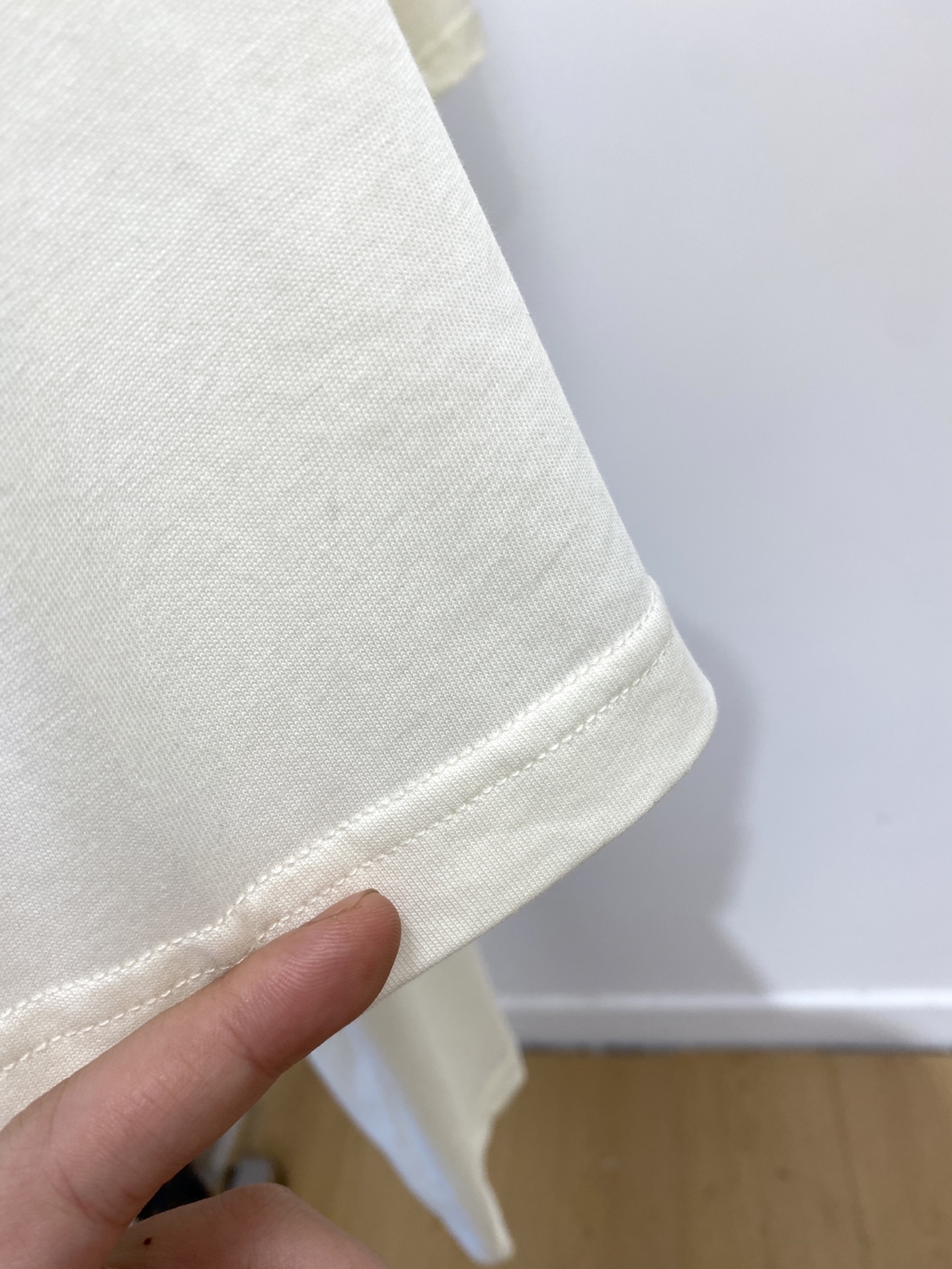 棕榈天使、2025新品短袖T恤，帅气时尚，胸前顶级印花图案字母logo，简约百搭款。面料棉 不仅挺括，保