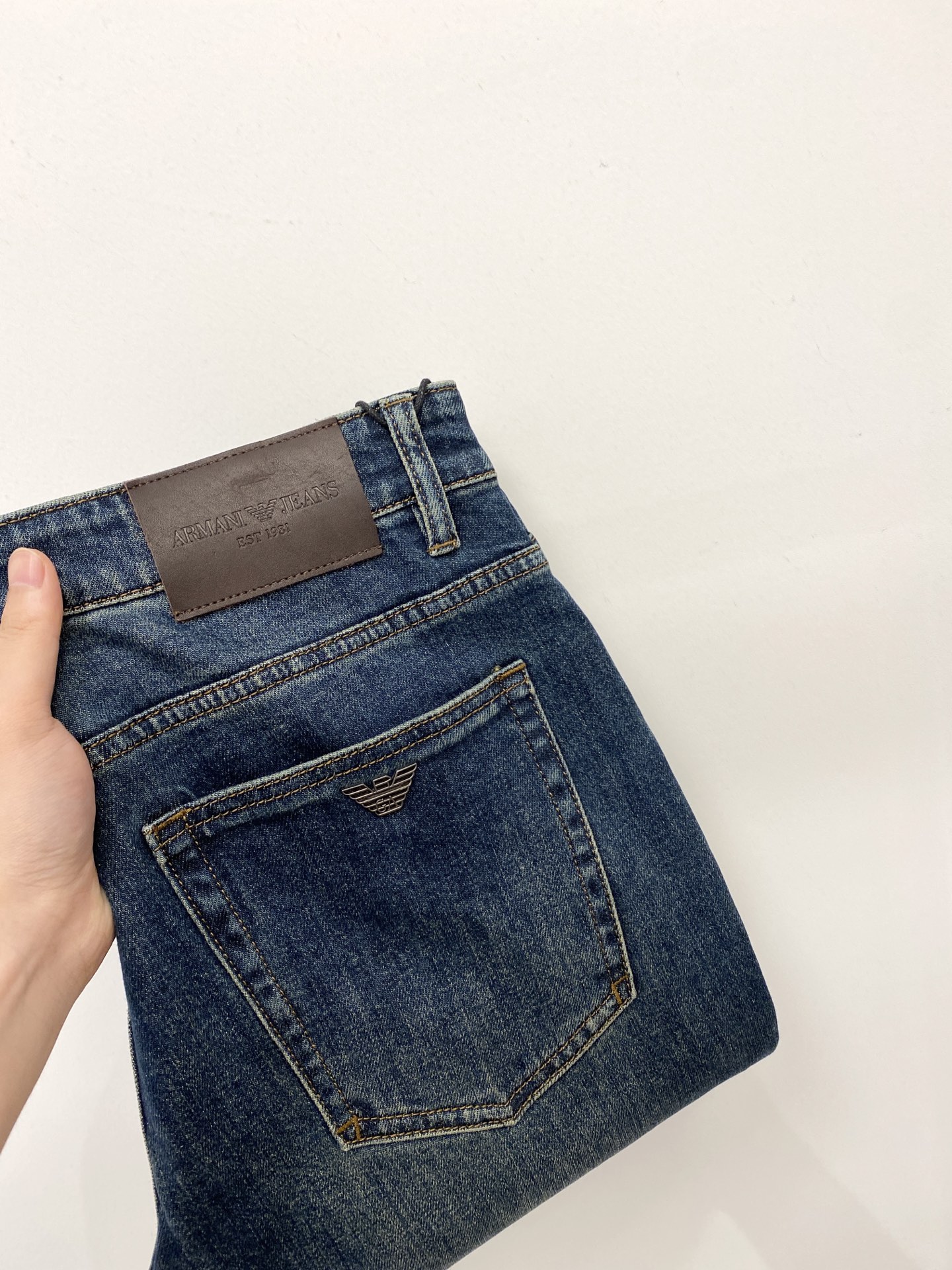 NO:467445,Armani, 2025 latest products, special counters are available at the same time, original singles, washable casual jeans, imported original washable elastic fabric, comfortable and elastic, original hardware and auxiliary decorative logo, super positive style, extremely high grade, counter quality, fashionable and stylish upper body, 29-38,,armani, jeans, alexander wang19860909阿玛尼、2025最新品,专柜同步有售,原单狠货,水洗休闲牛仔裤,进口原版水洗弹力面料,舒适有弹性,原版五金辅料装饰logo,版型超正,档次极高,专柜品质,上身时尚有型,码数29-38,,armani,jeans,alexander wang,Men's clothing